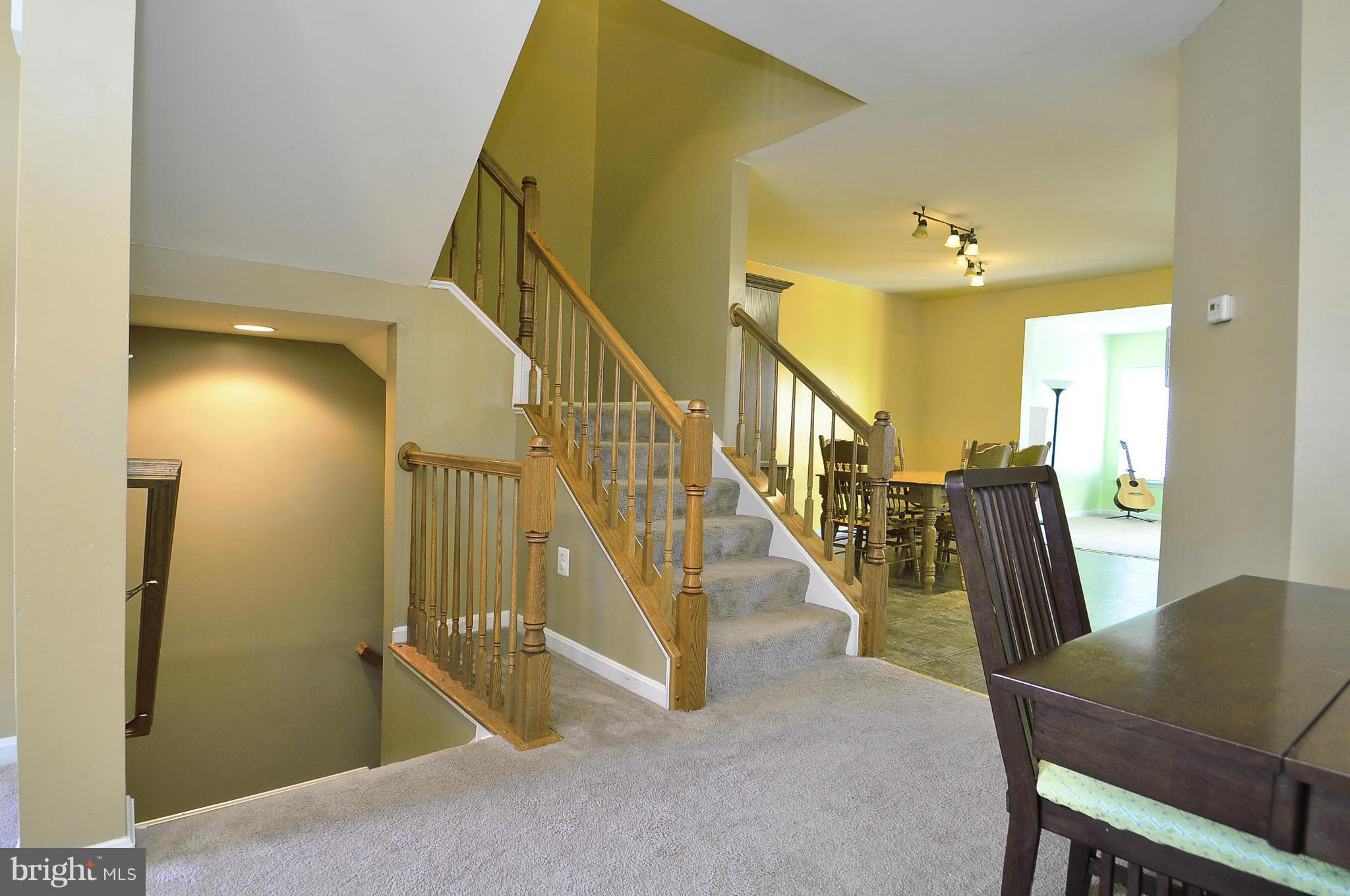 AZALEA WOODS - Residential