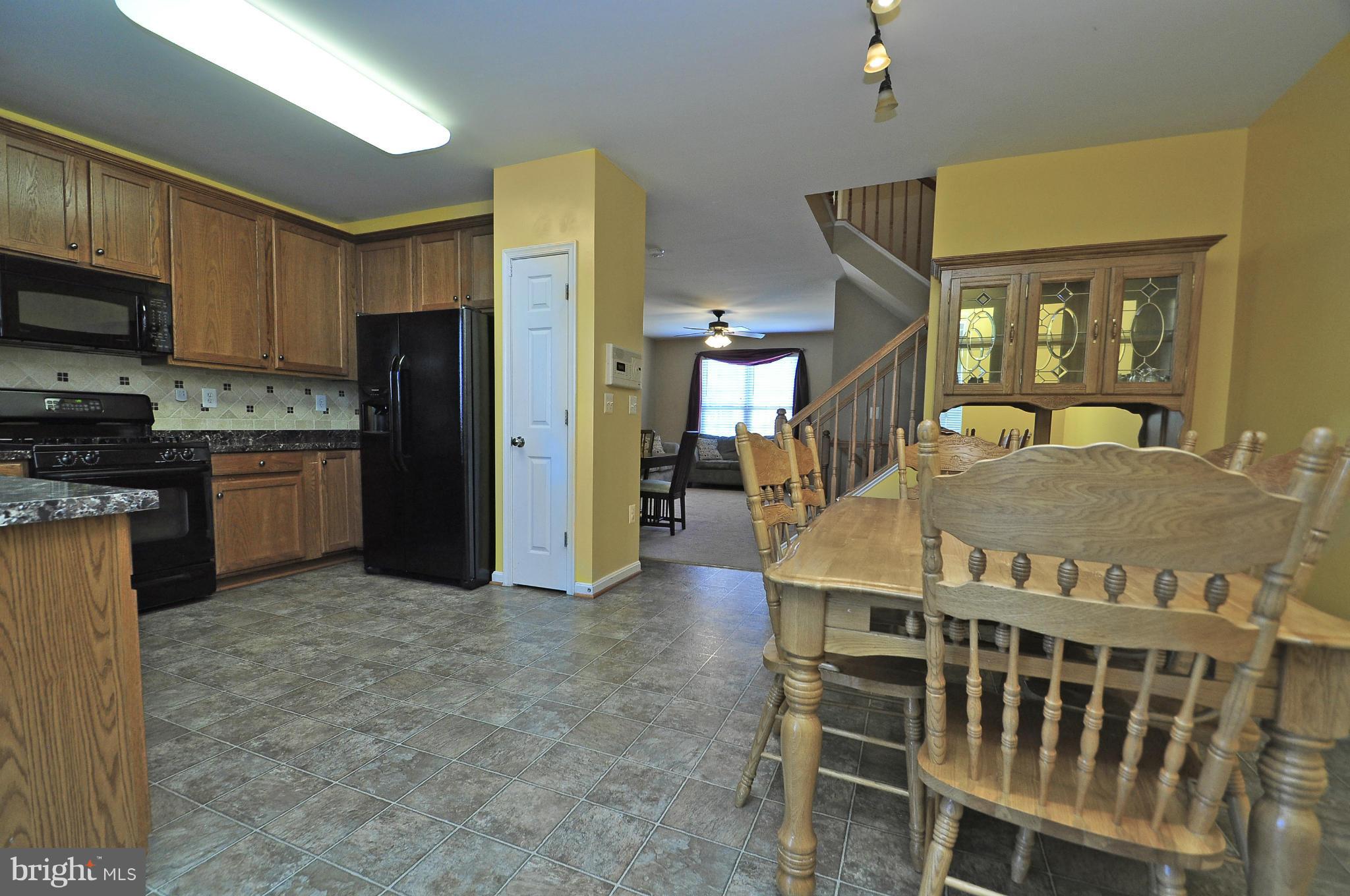 AZALEA WOODS - Residential