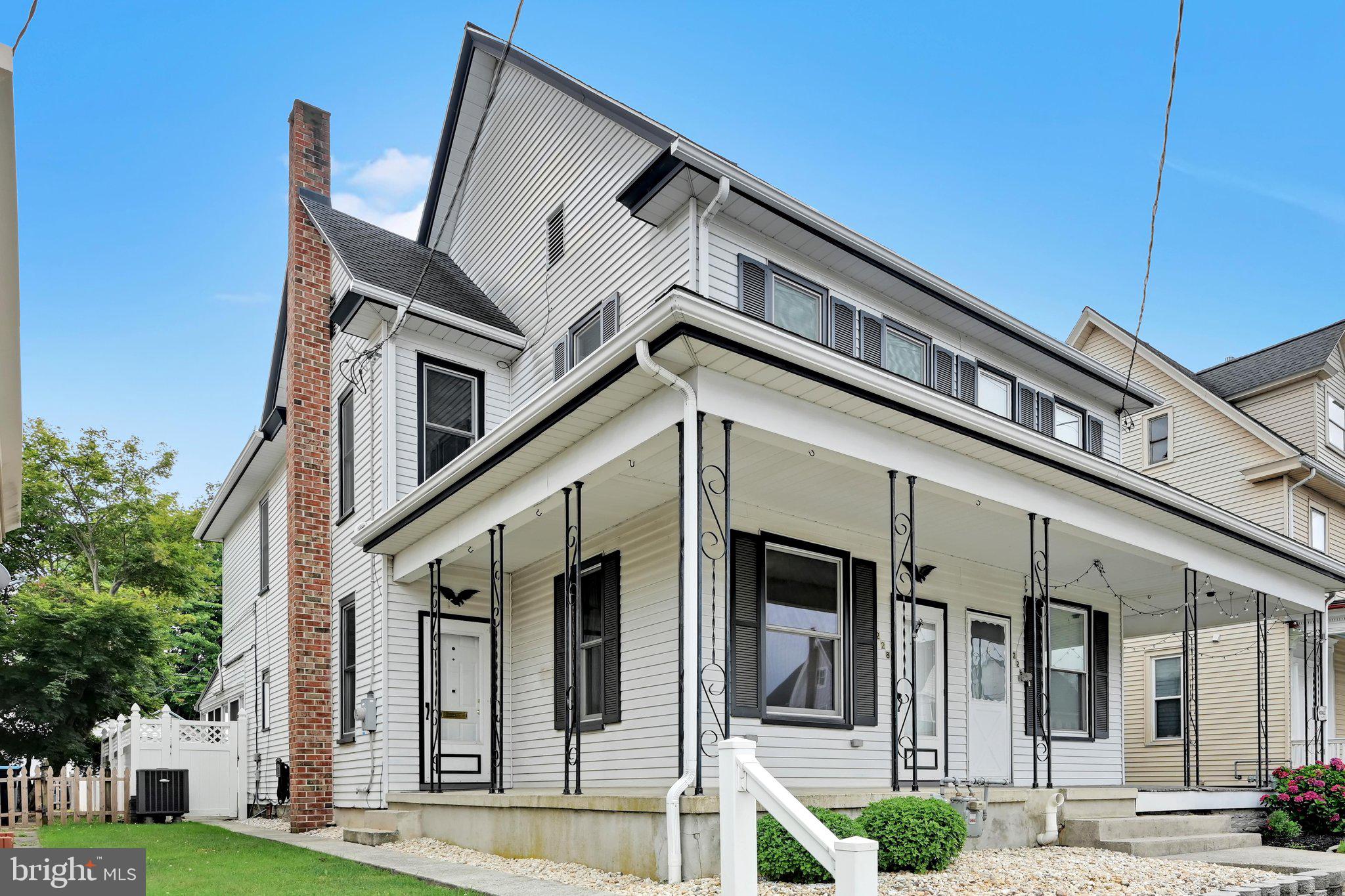 228 E CHERRY STREET