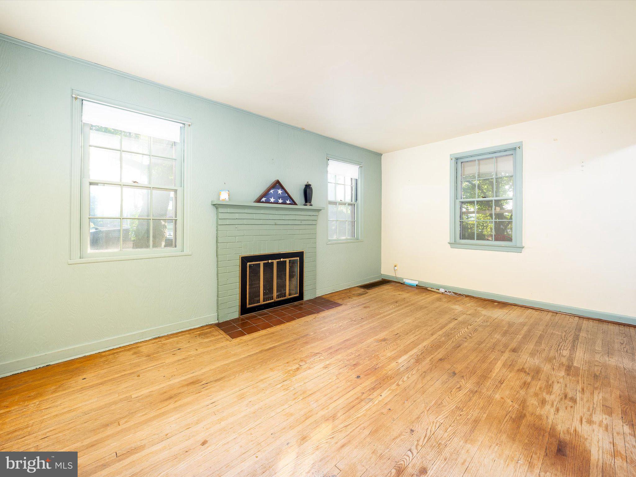 HAMILTON PARK - Residential