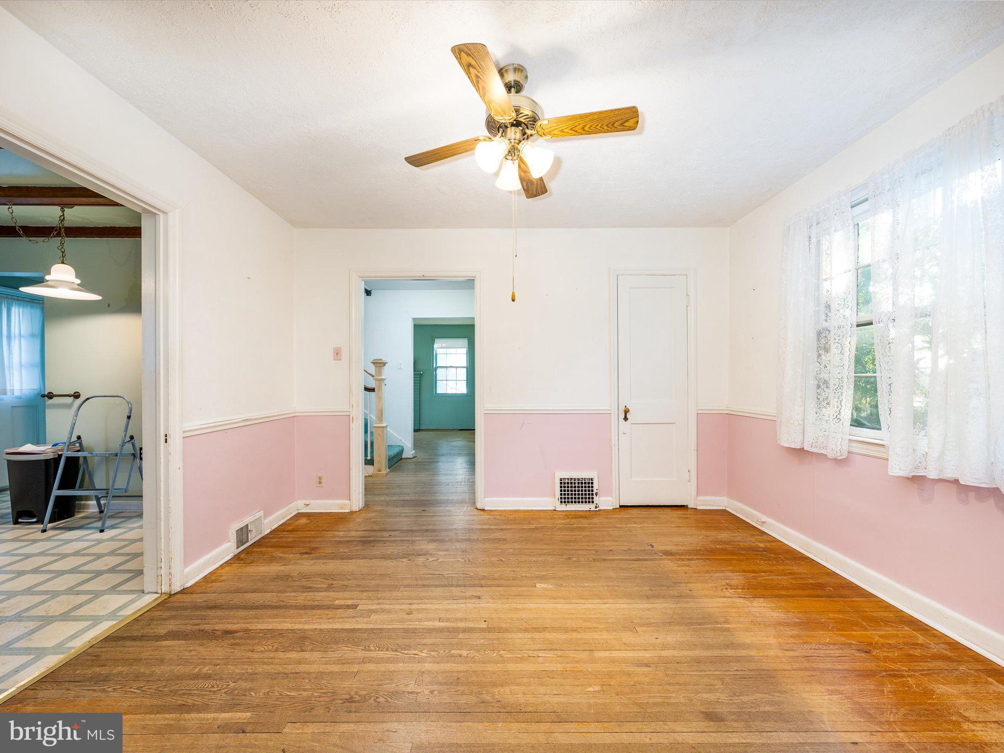 HAMILTON PARK - Residential