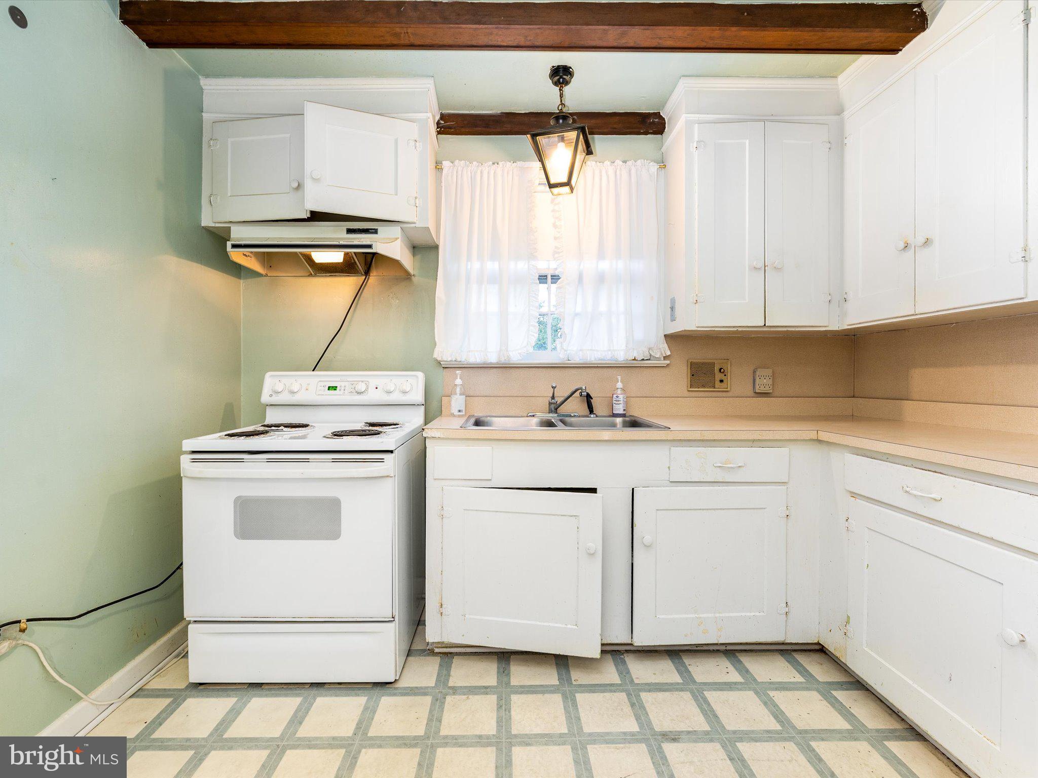 HAMILTON PARK - Residential