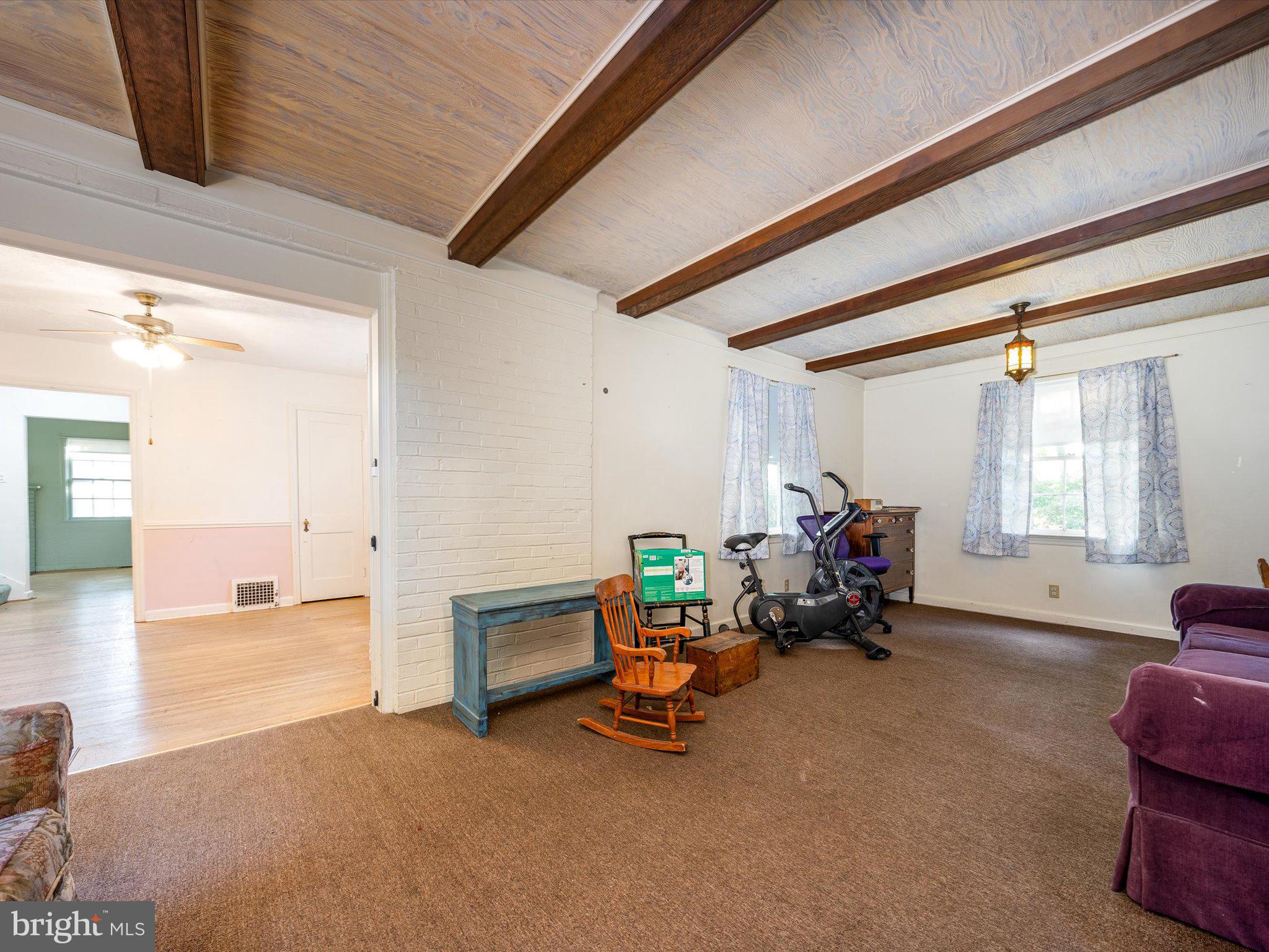 HAMILTON PARK - Residential