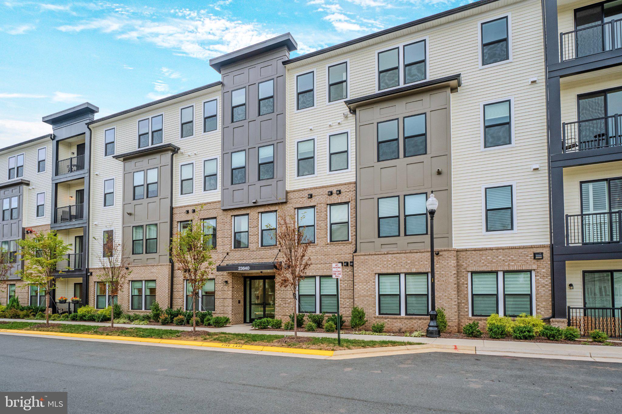 23640 BOLTON CRESCENT TERRACE 105