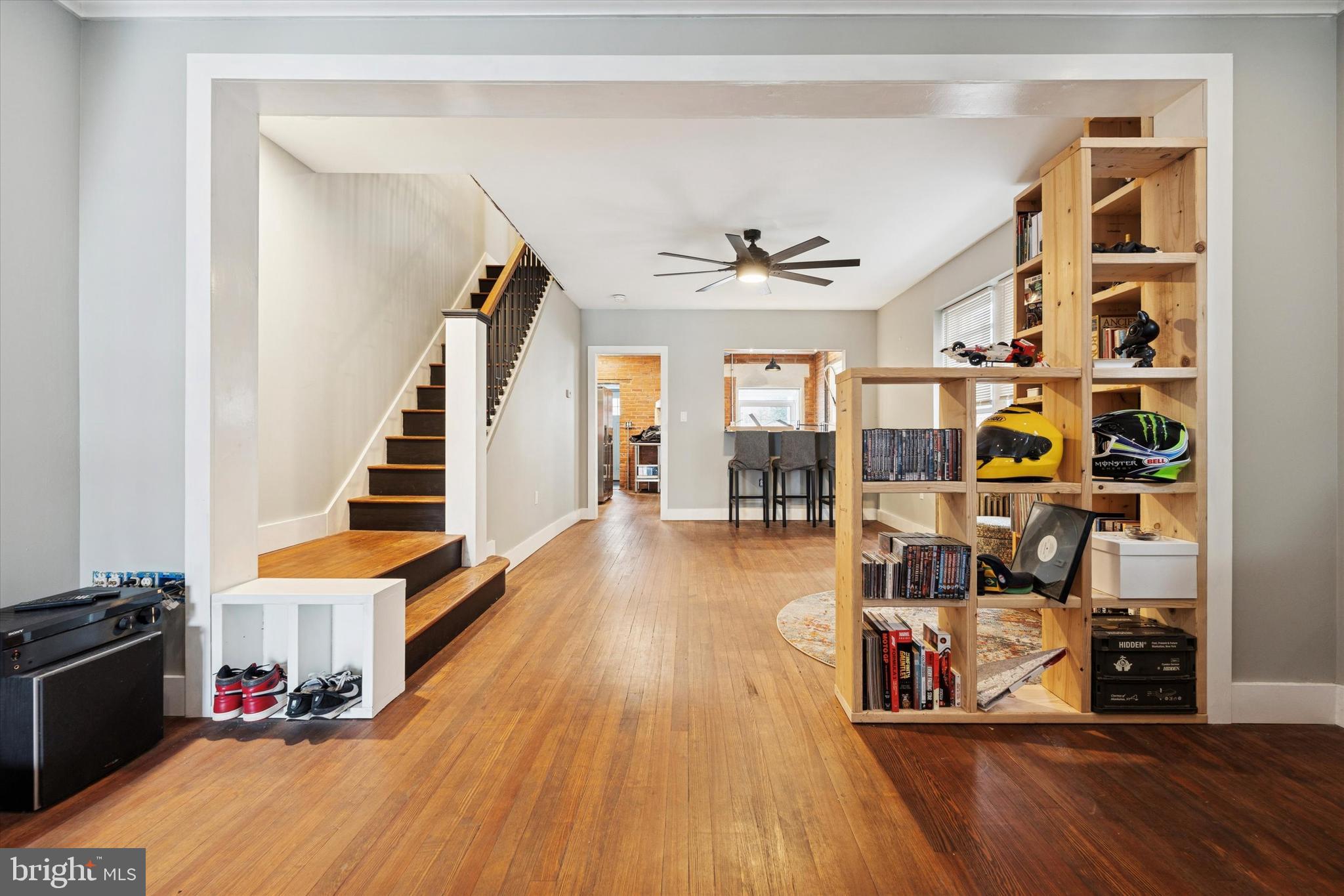 ACORN HILL - Residential