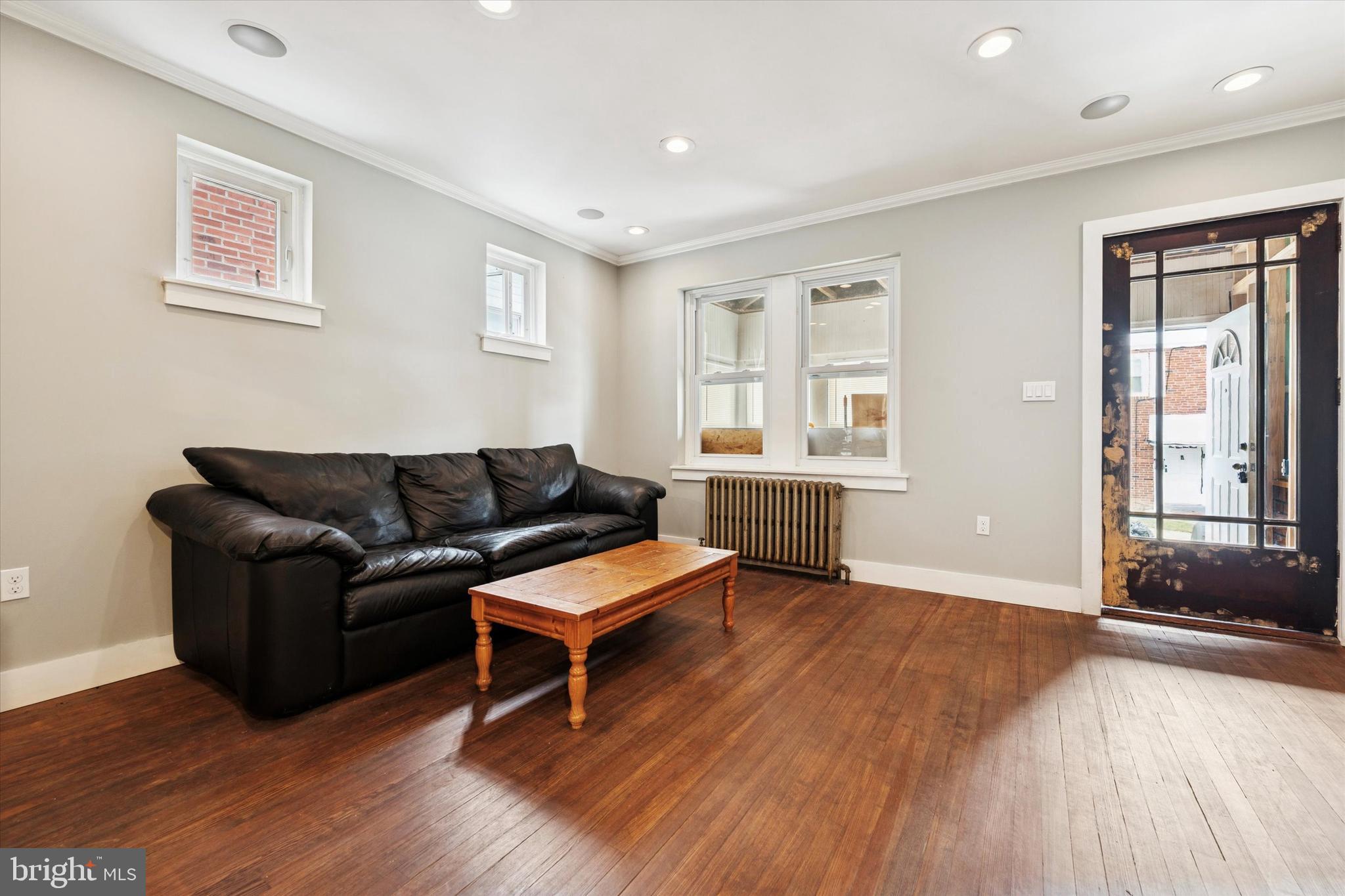 ACORN HILL - Residential