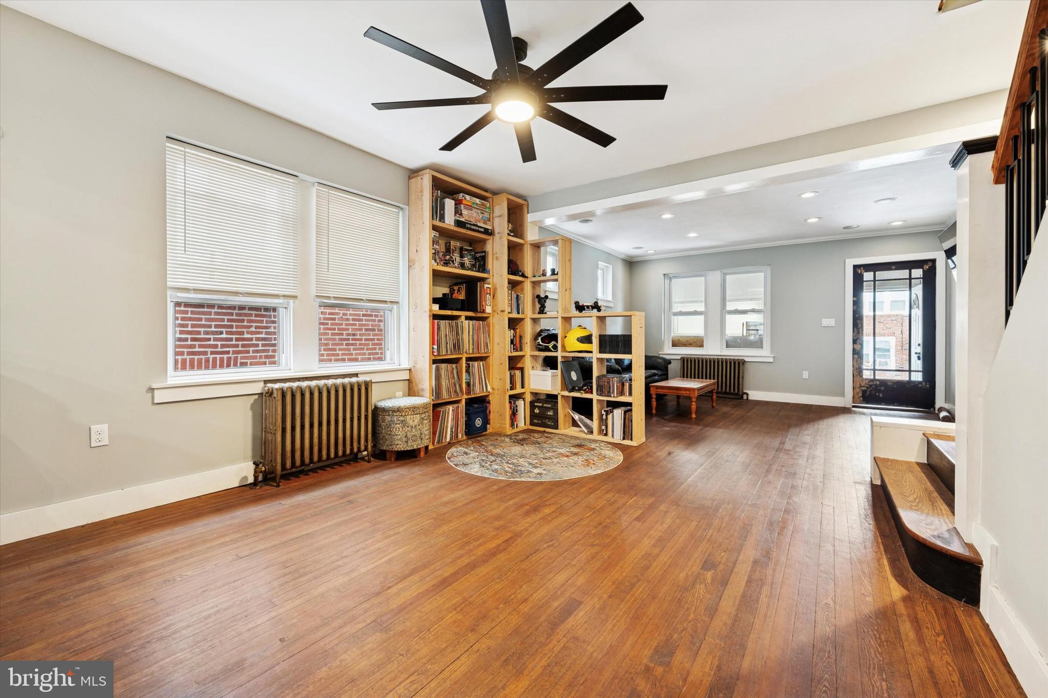 ACORN HILL - Residential