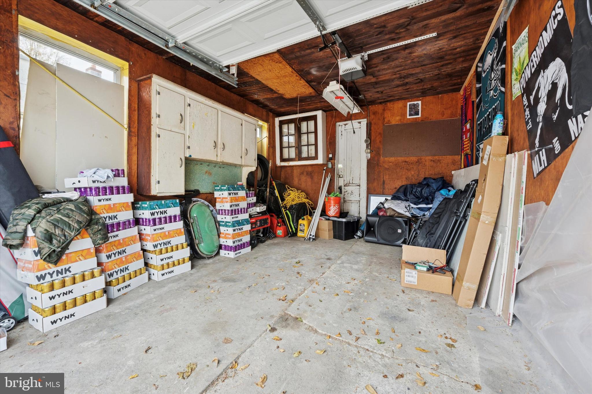 ACORN HILL - Residential