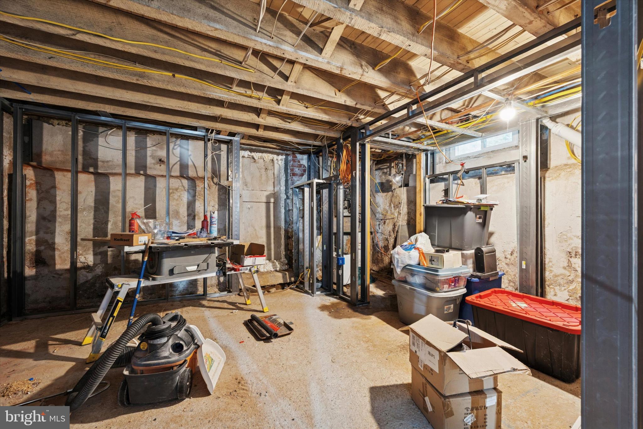 ACORN HILL - Residential