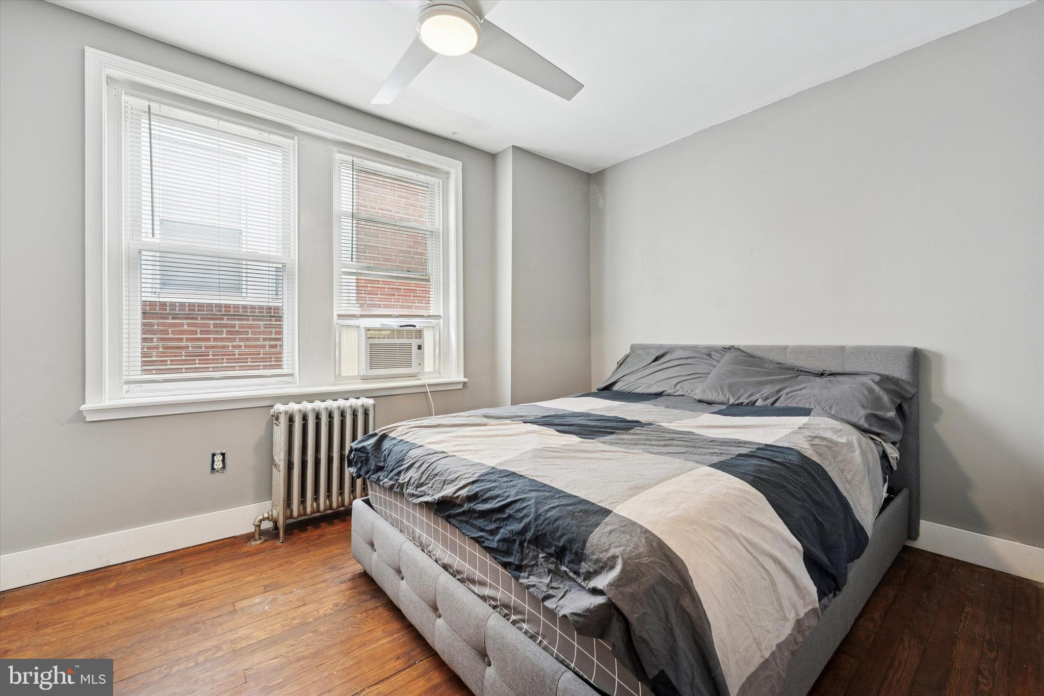 ACORN HILL - Residential