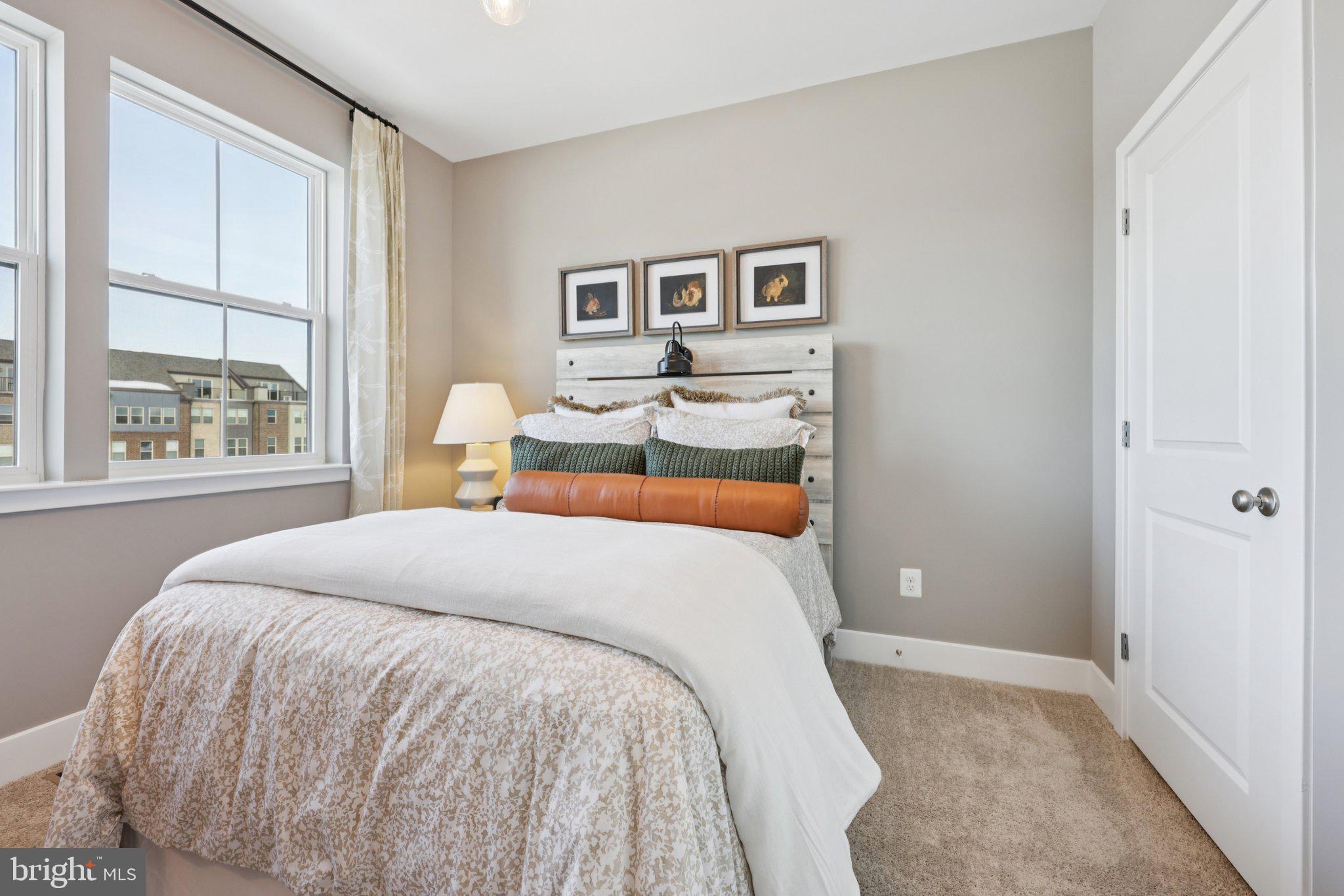 INNOVATION TOWN CENTER - Residential