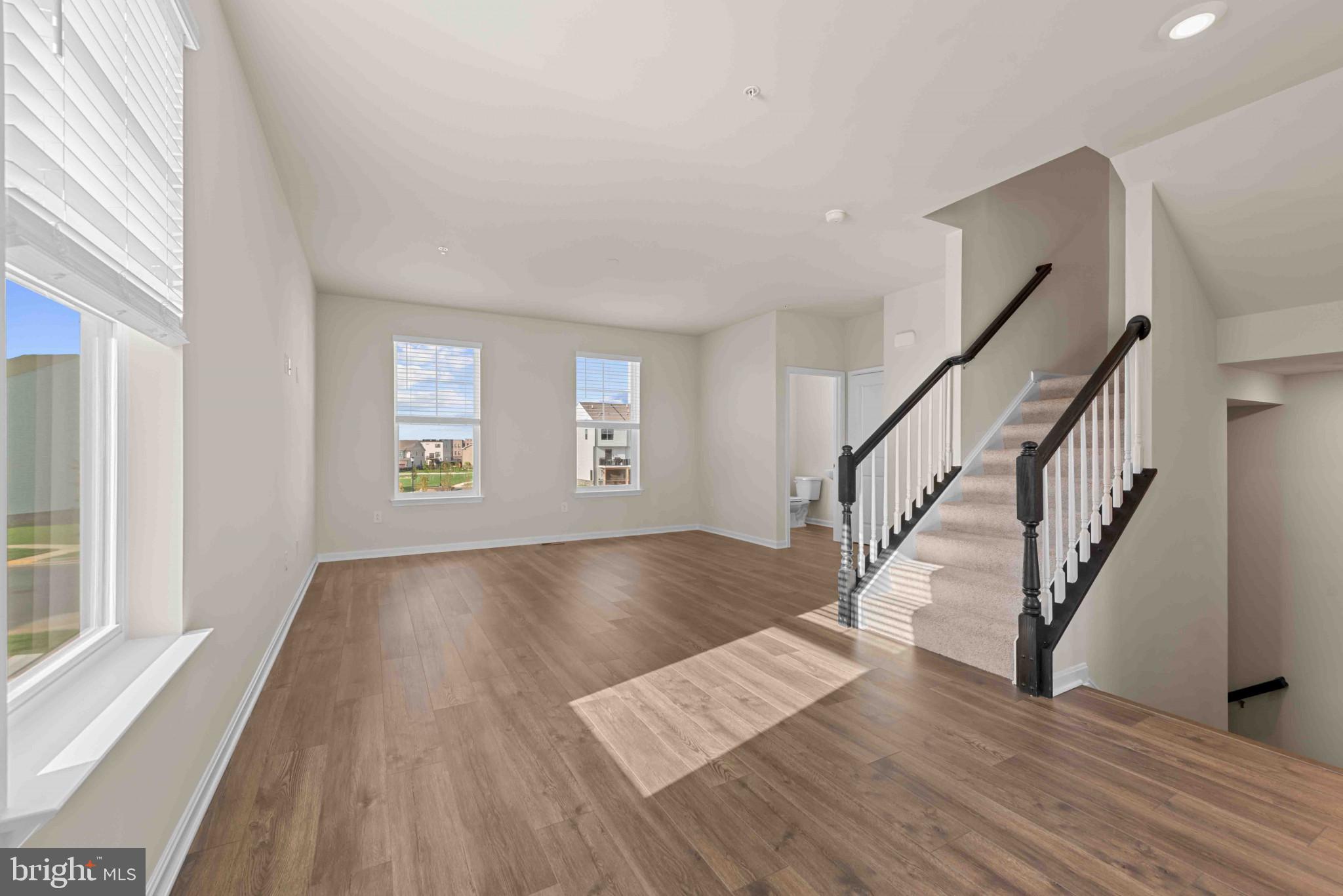 INNOVATION TOWN CENTER - Residential