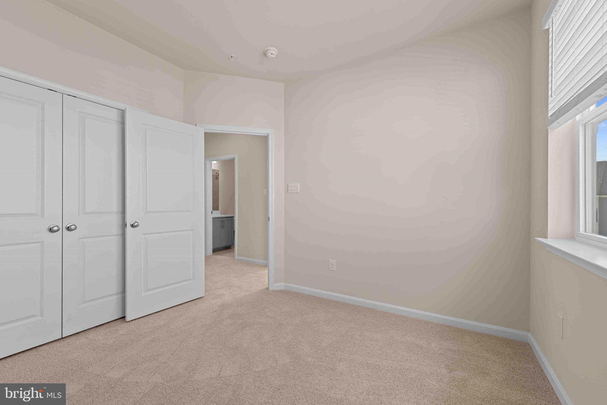 INNOVATION TOWN CENTER - Residential