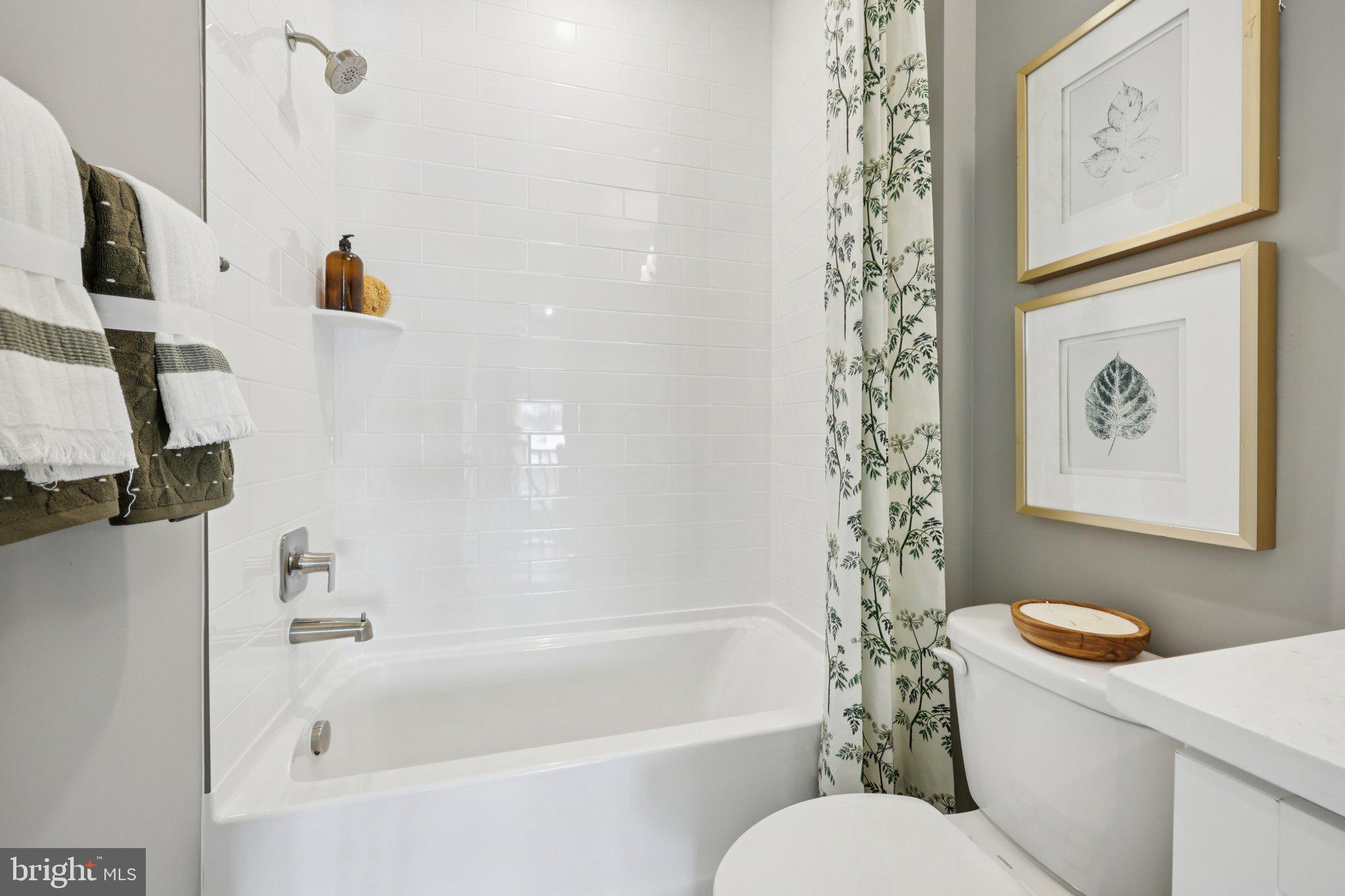 INNOVATION TOWN CENTER - Residential