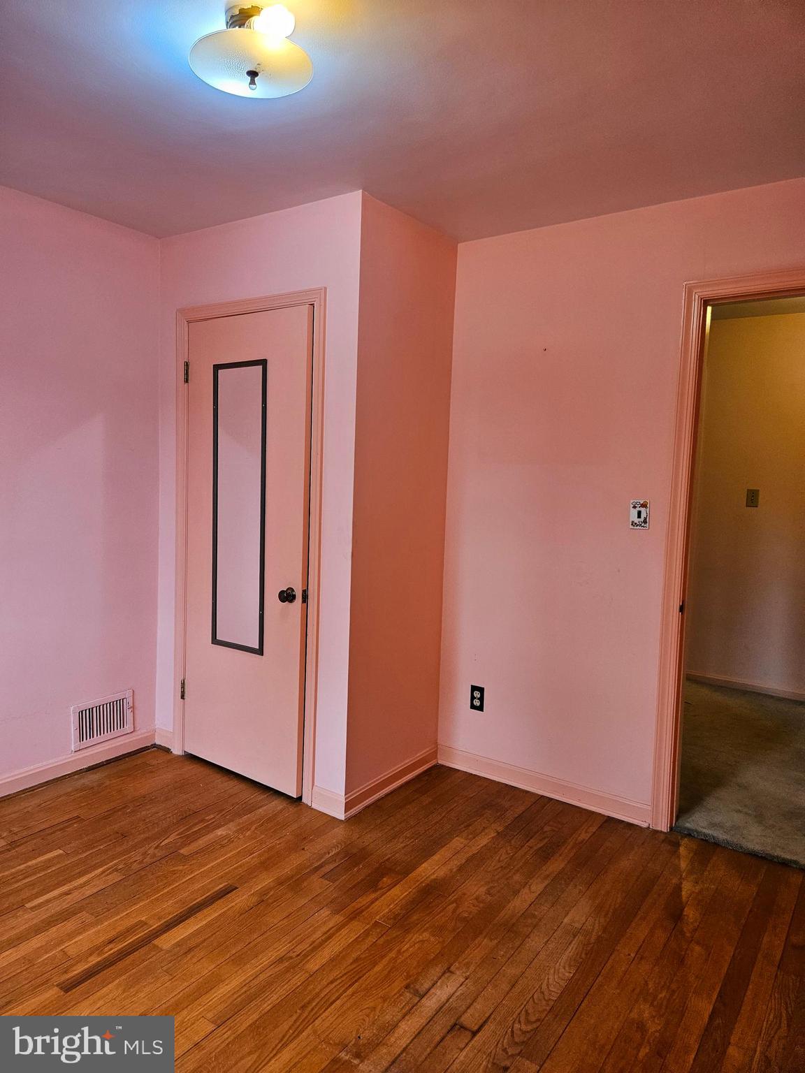 OAKWOOD KNOLLS - Residential