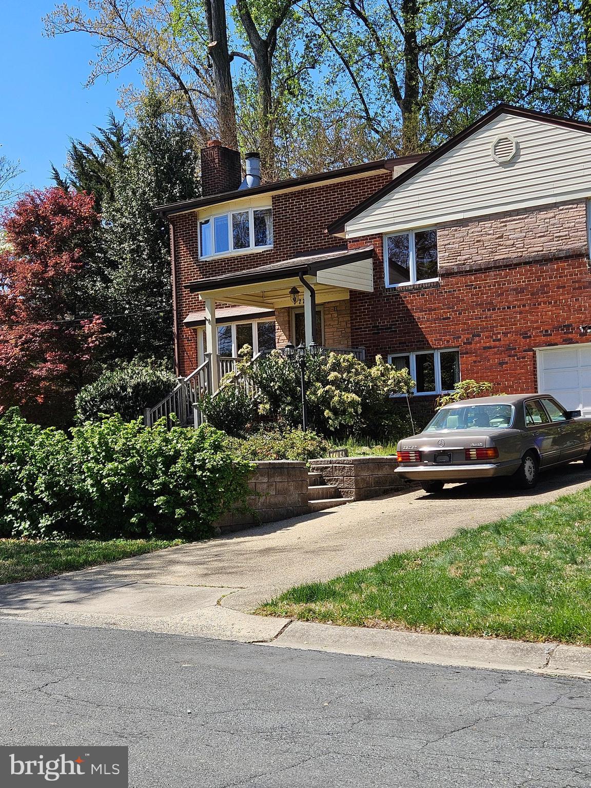 OAKWOOD KNOLLS - Residential