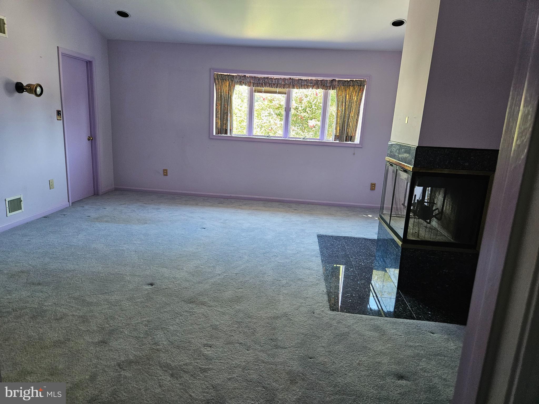 OAKWOOD KNOLLS - Residential