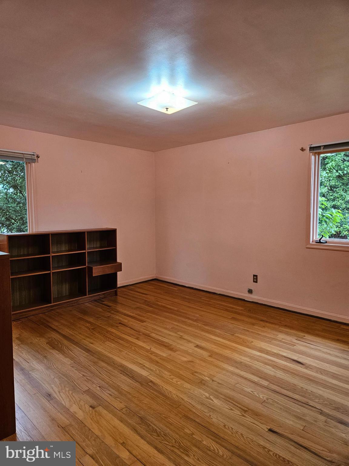 OAKWOOD KNOLLS - Residential