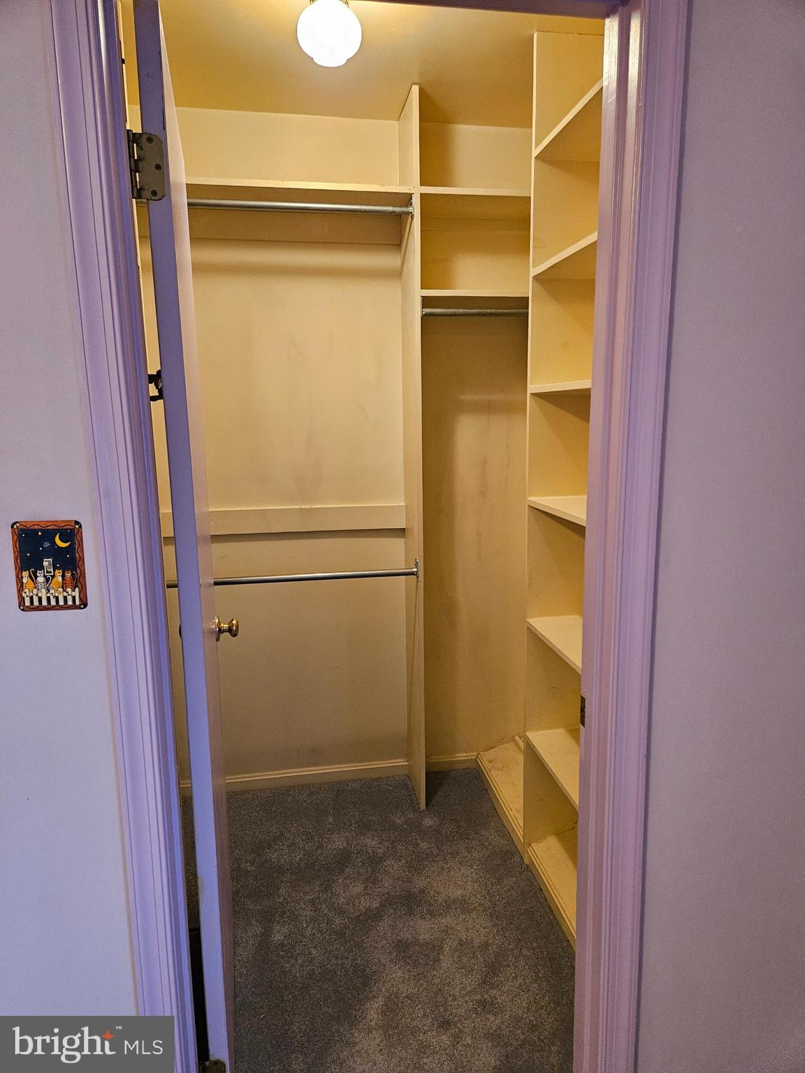 OAKWOOD KNOLLS - Residential