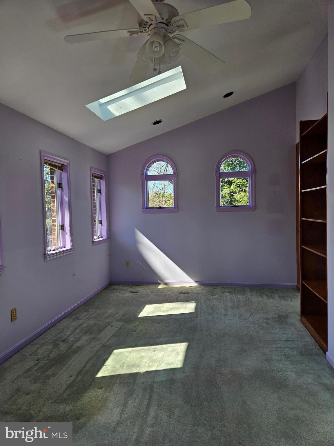 OAKWOOD KNOLLS - Residential