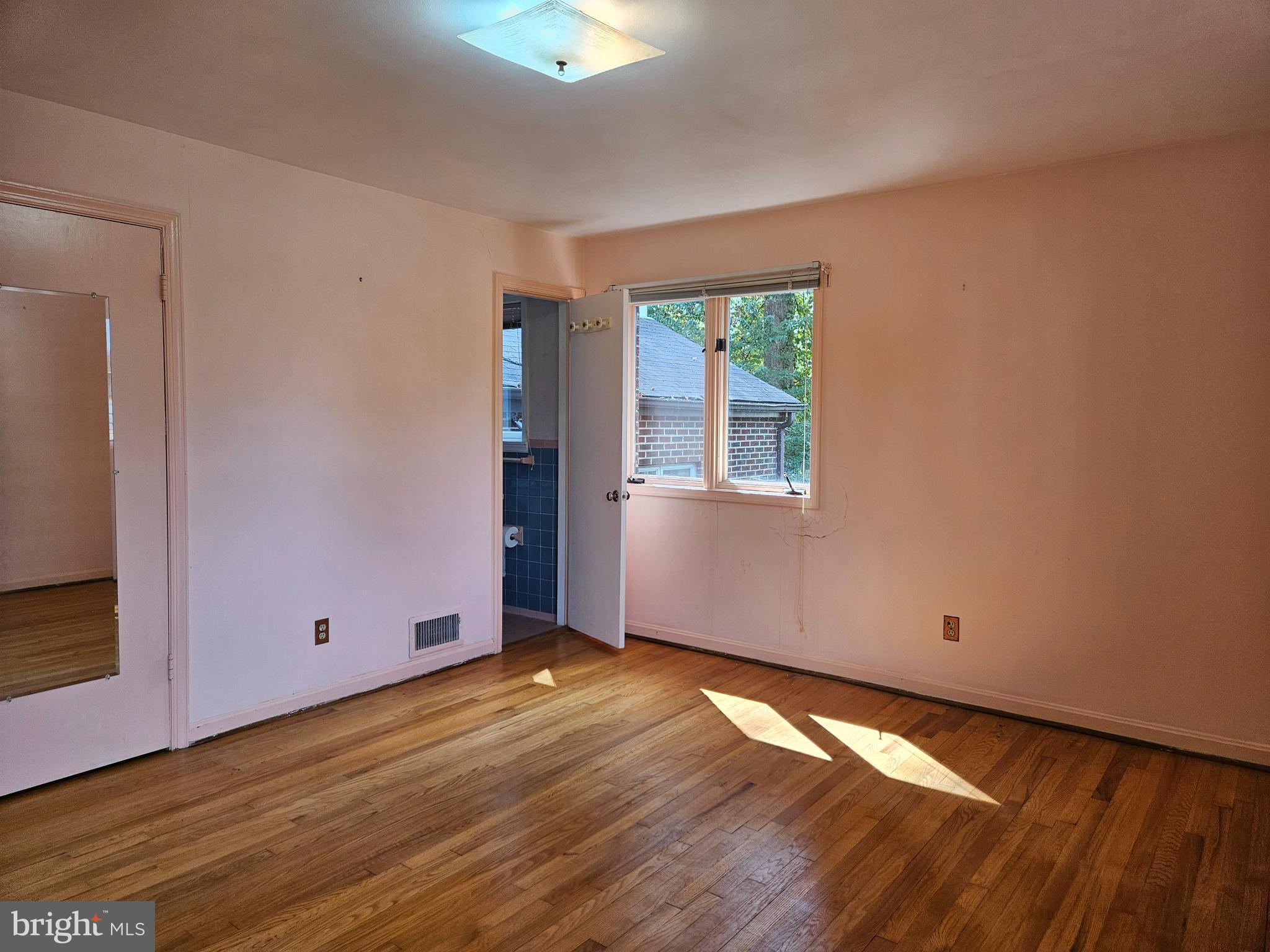 OAKWOOD KNOLLS - Residential