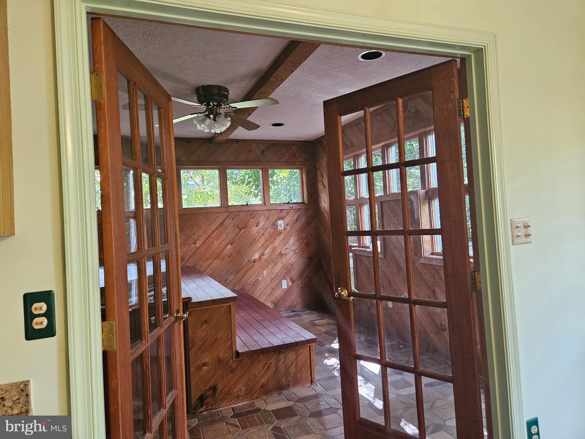 OAKWOOD KNOLLS - Residential