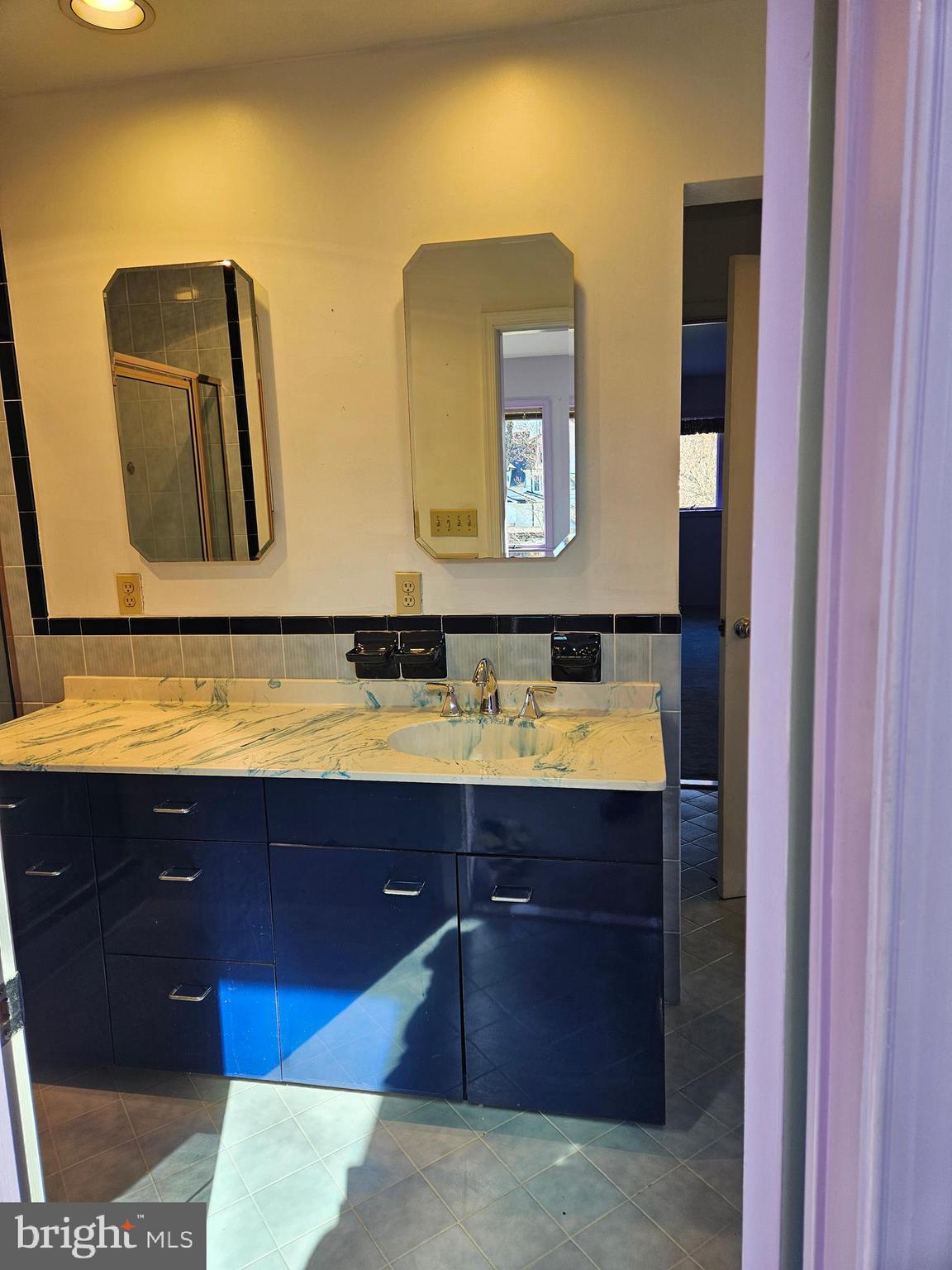 OAKWOOD KNOLLS - Residential