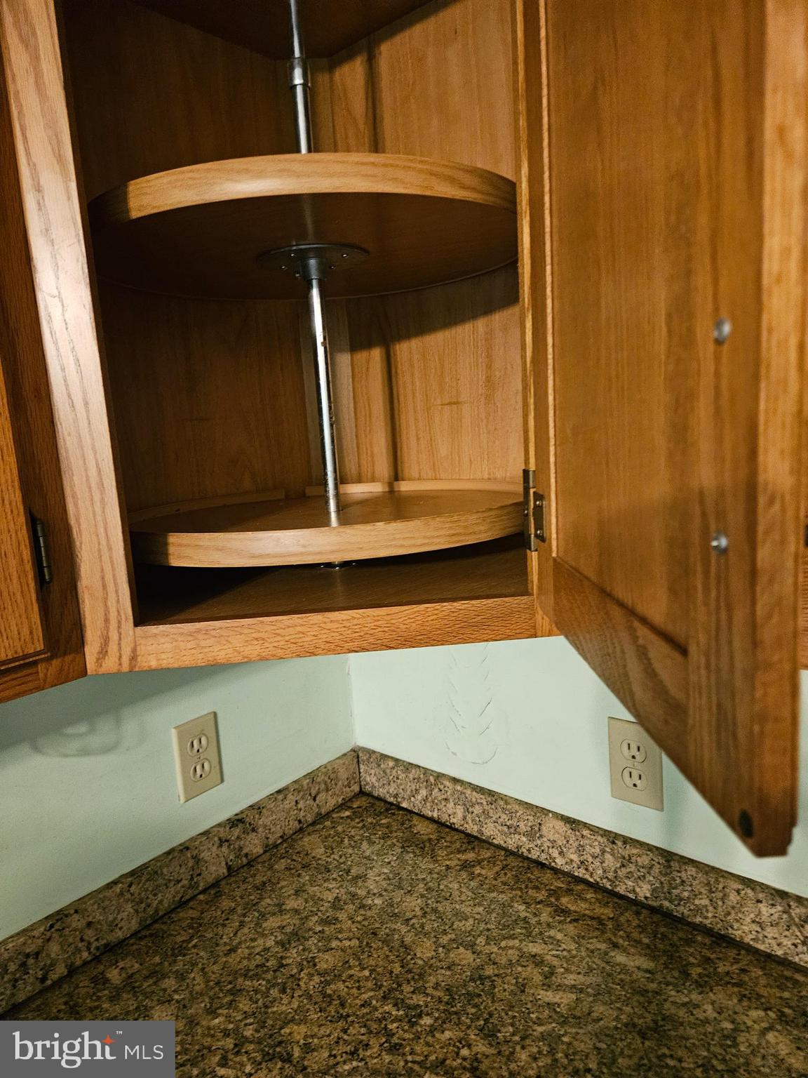 OAKWOOD KNOLLS - Residential