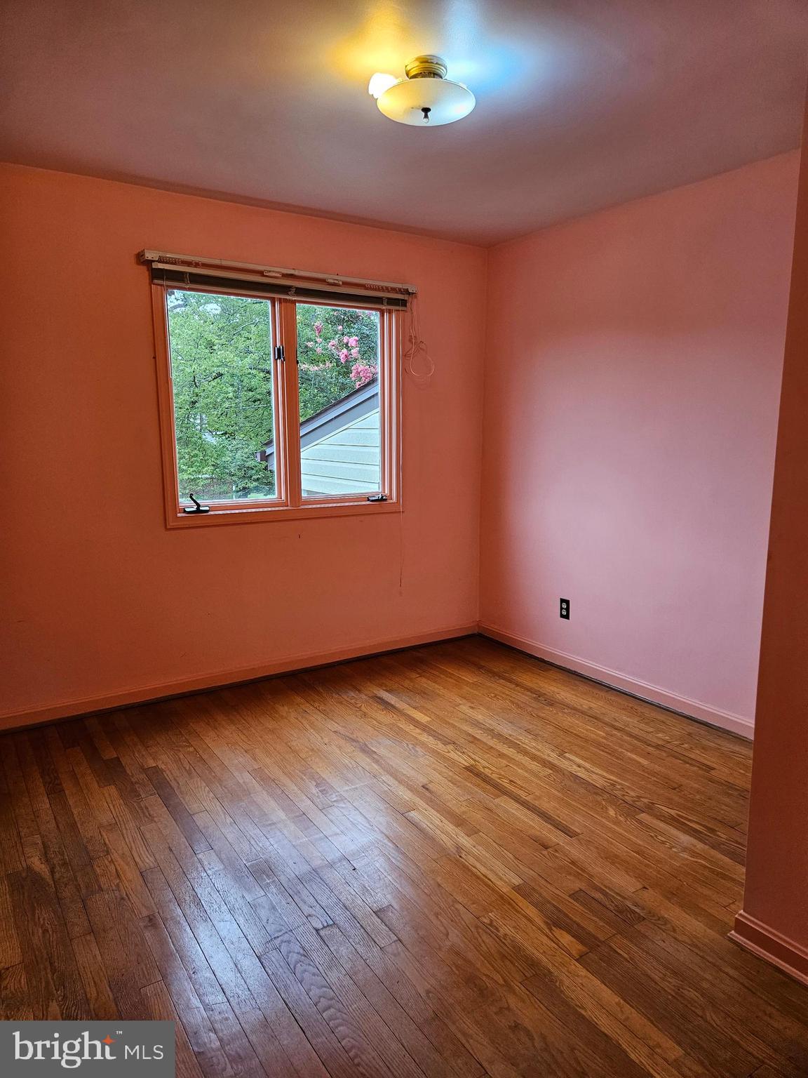 OAKWOOD KNOLLS - Residential