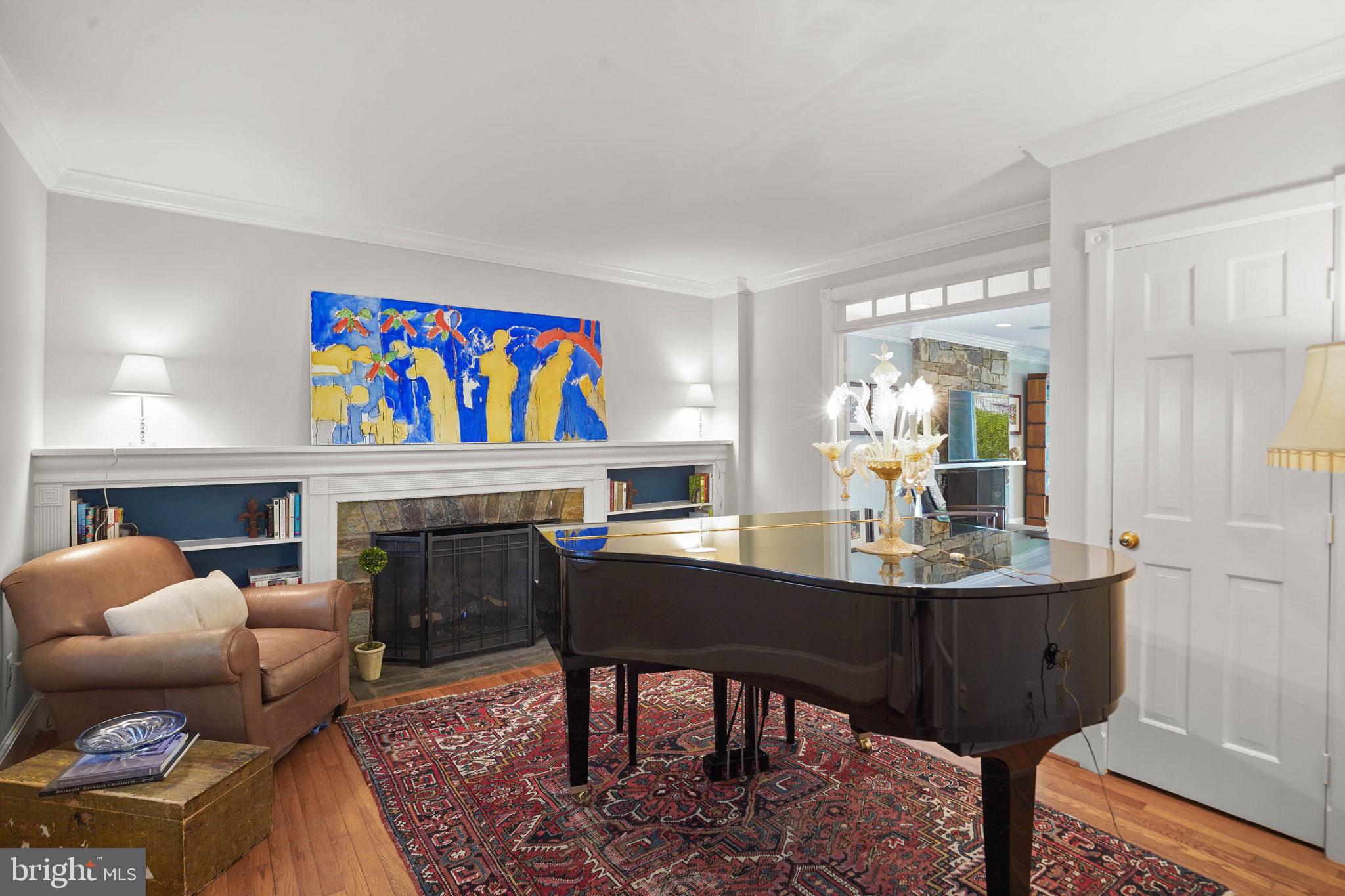 OAKWOOD KNOLLS - Residential