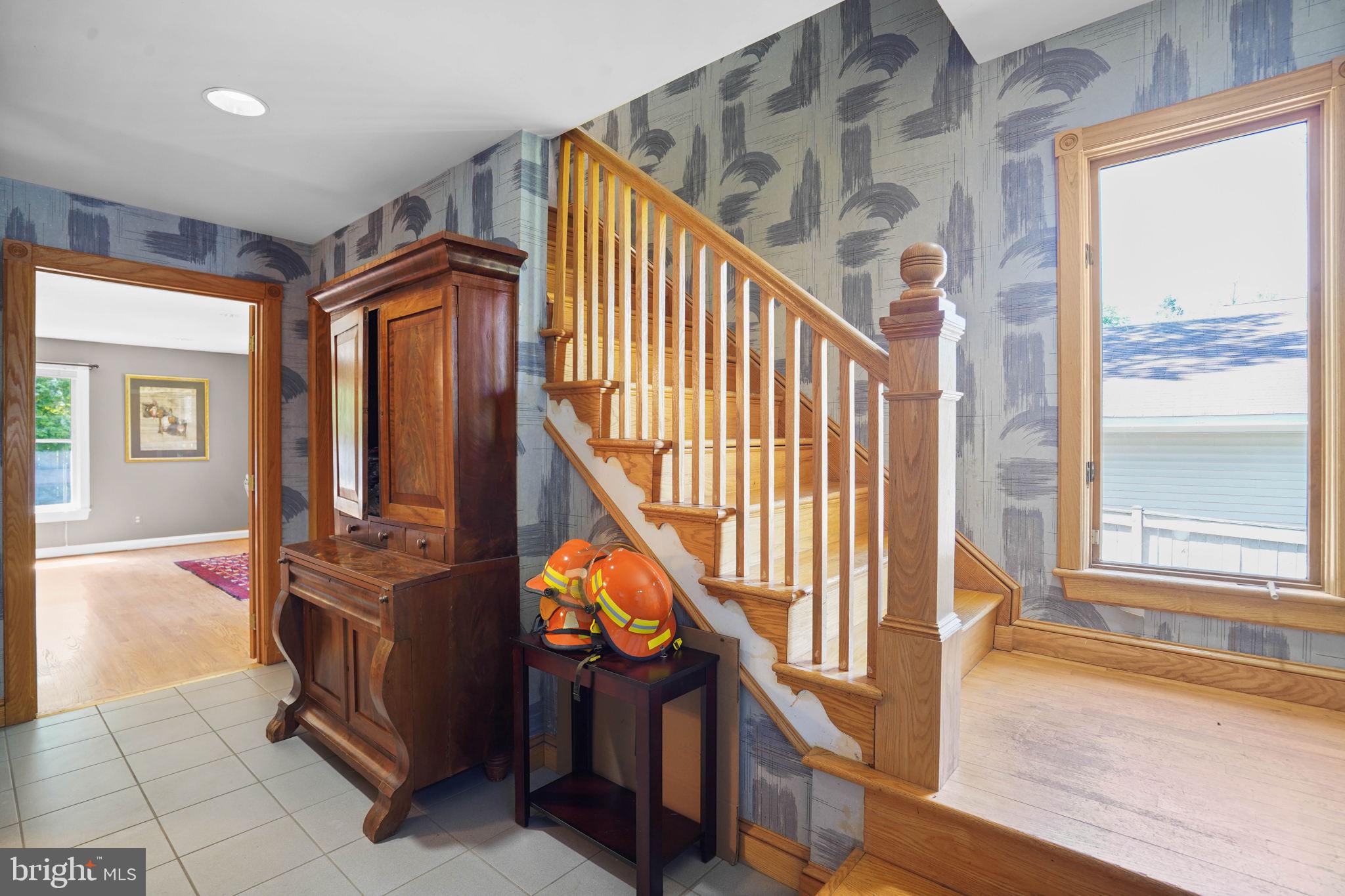 OAKWOOD KNOLLS - Residential