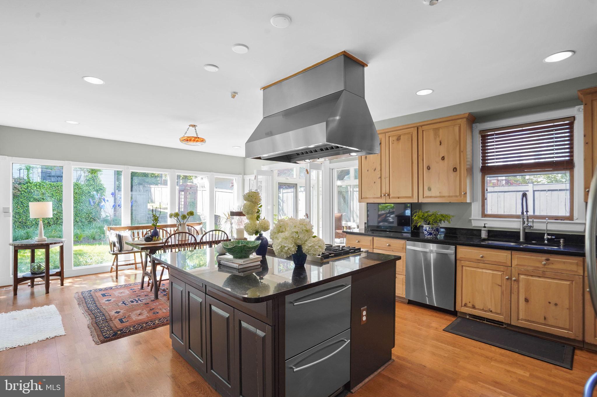 OAKWOOD KNOLLS - Residential