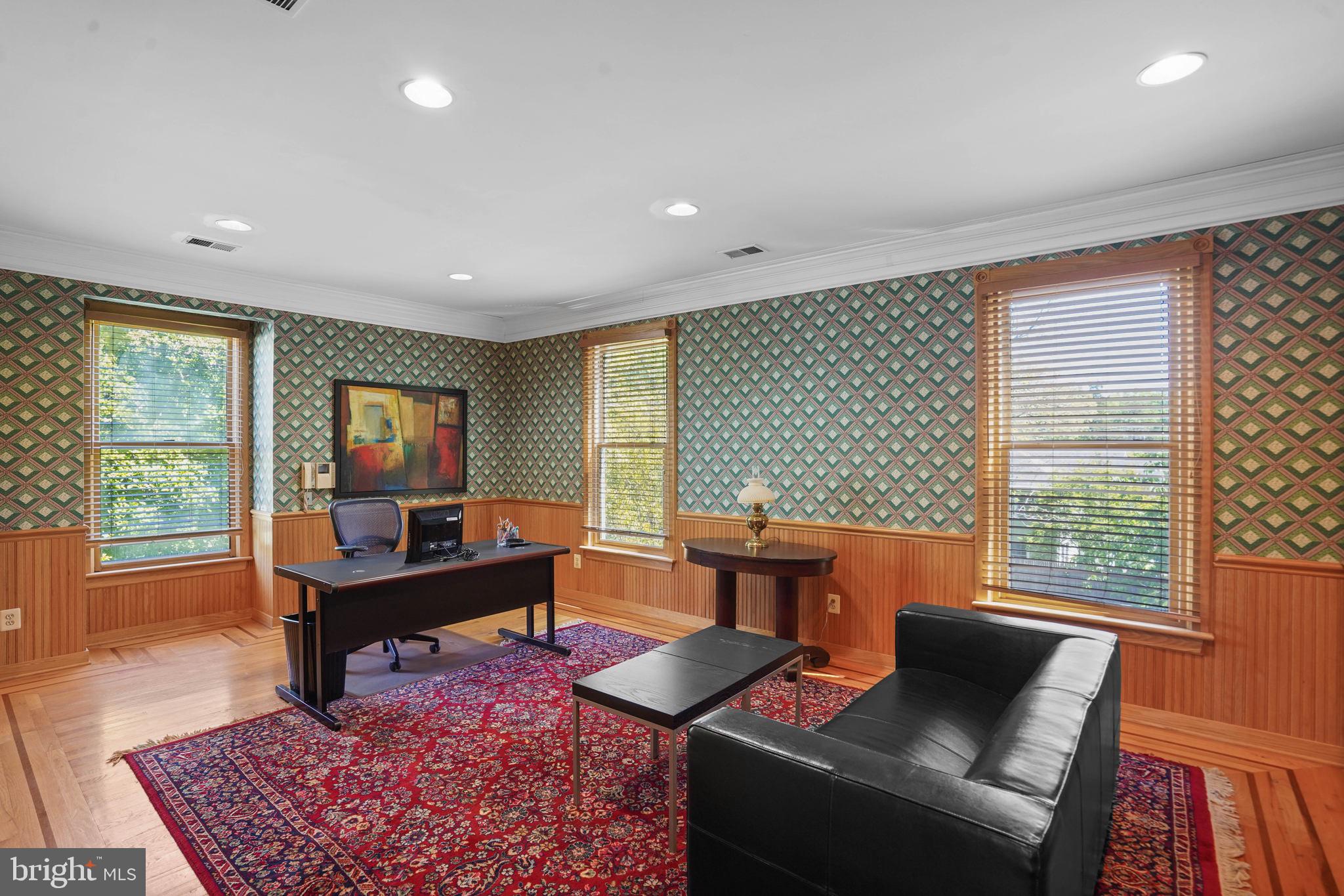 OAKWOOD KNOLLS - Residential