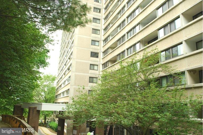 HIGHPOINTE - Residential Lease