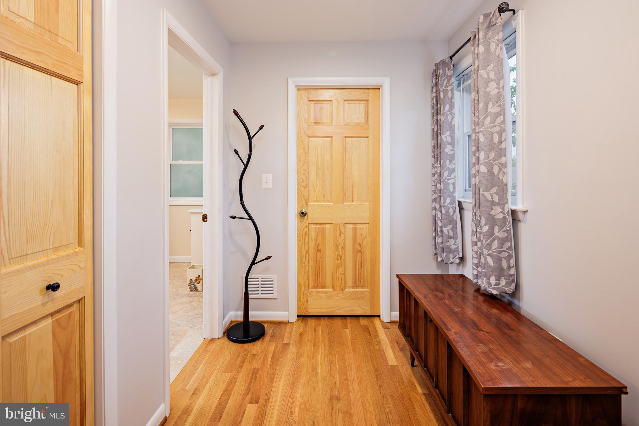 HARWOOD MANOR - Residential