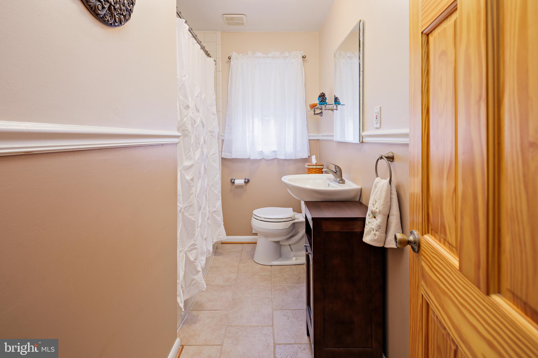 HARWOOD MANOR - Residential