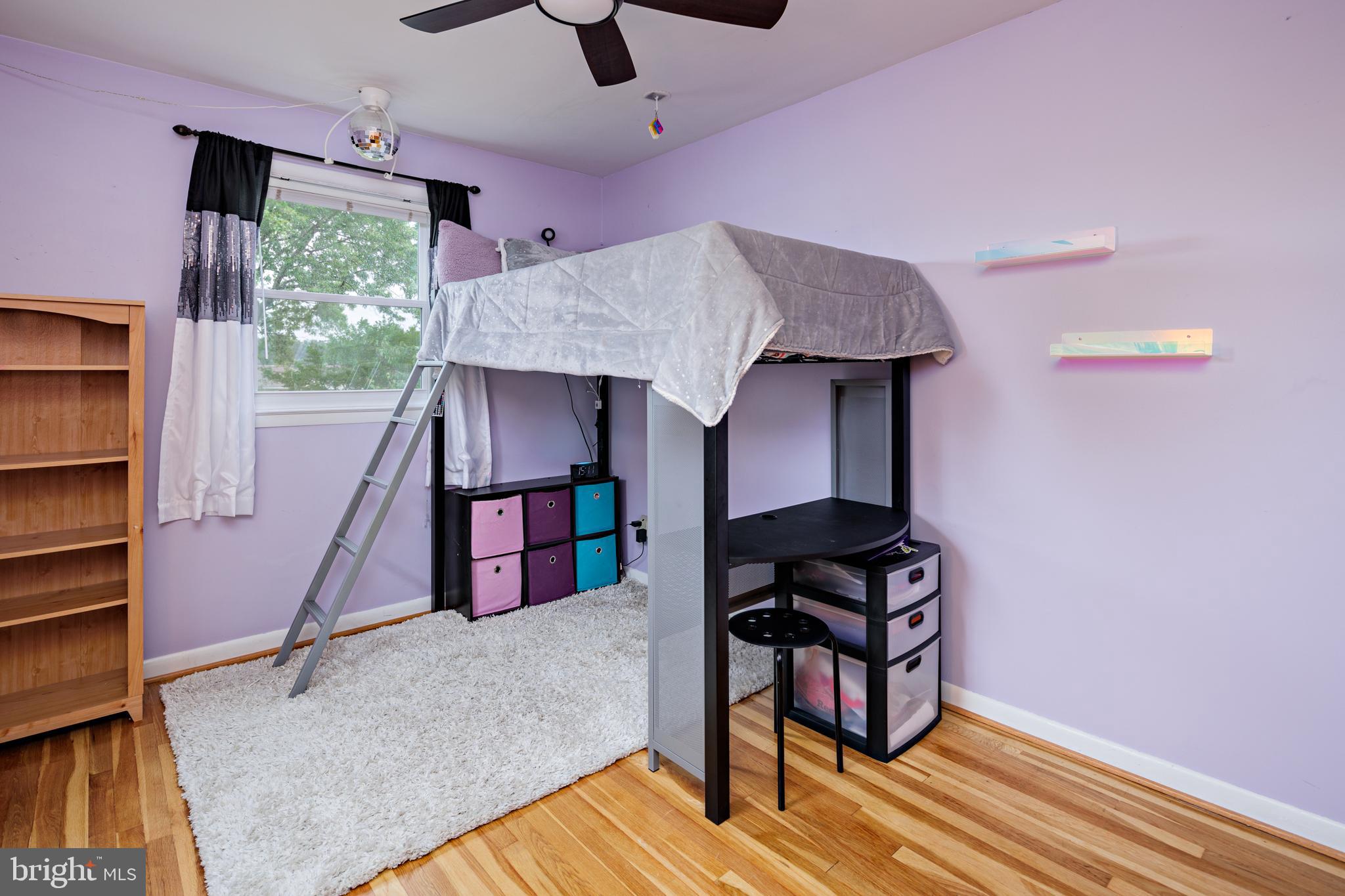 HARWOOD MANOR - Residential