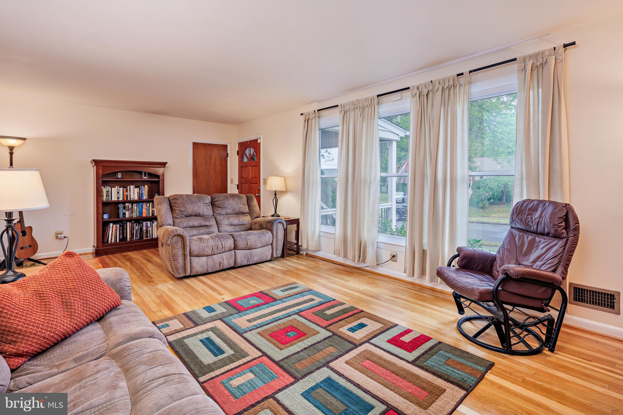 HARWOOD MANOR - Residential