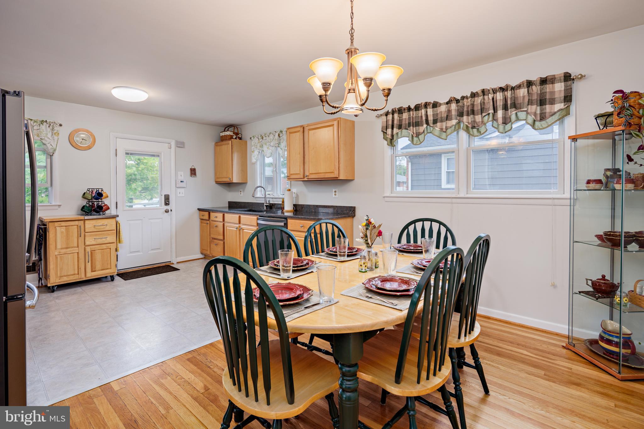 HARWOOD MANOR - Residential