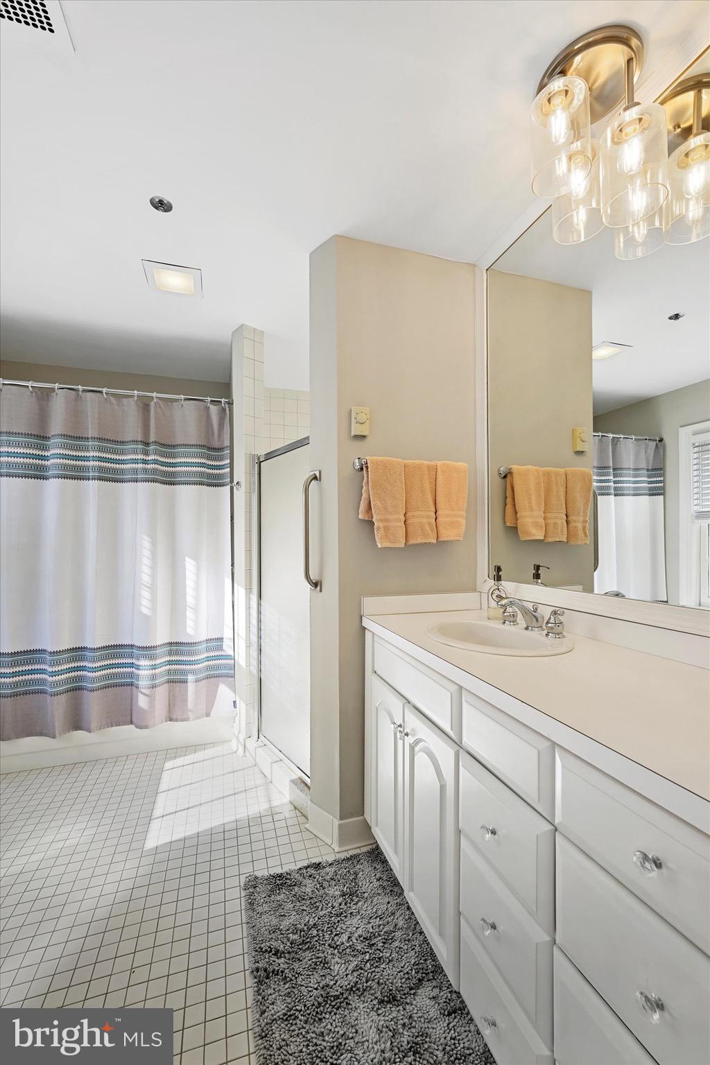 LUTHERVILLE - Residential