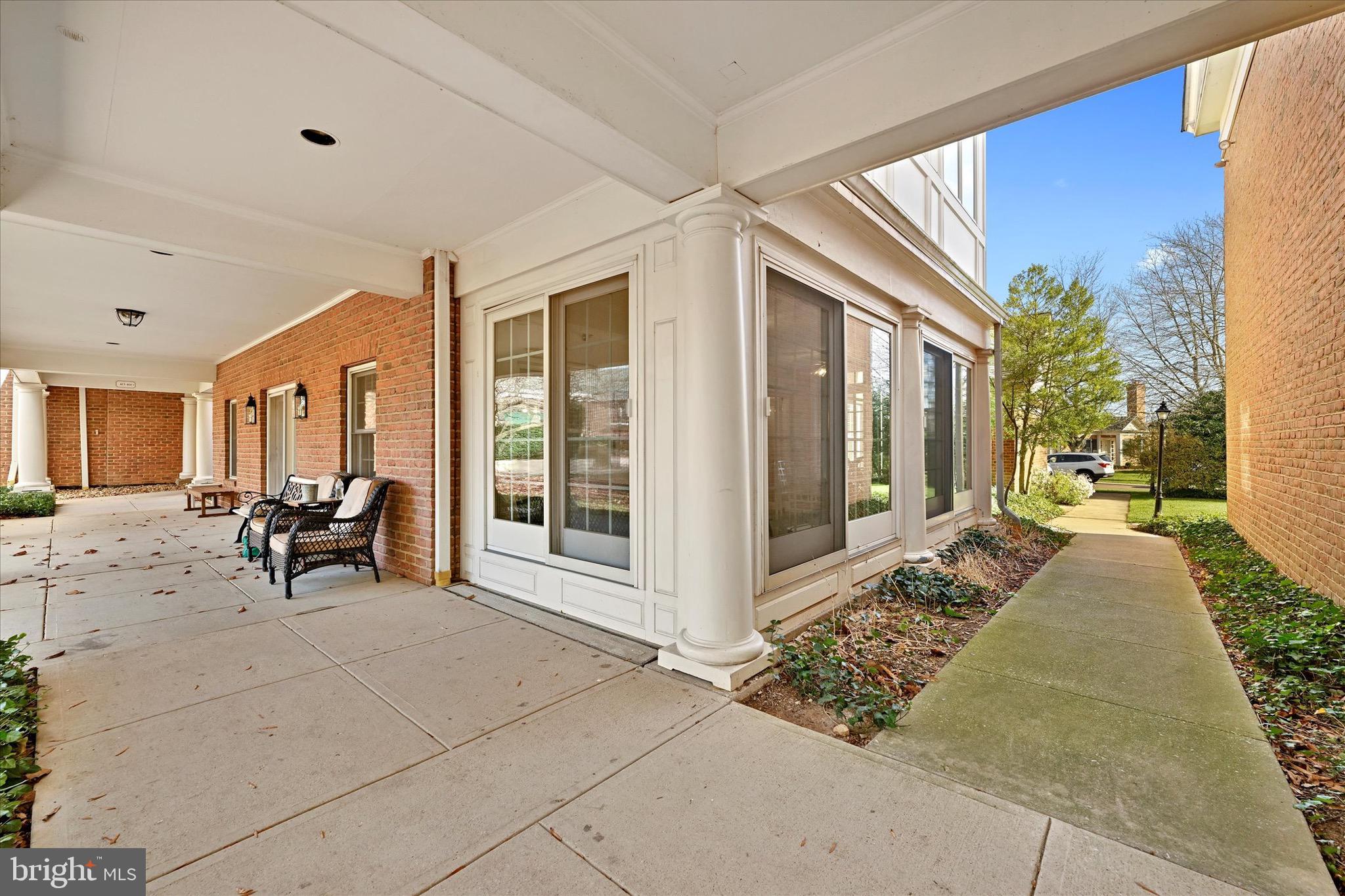 LUTHERVILLE - Residential