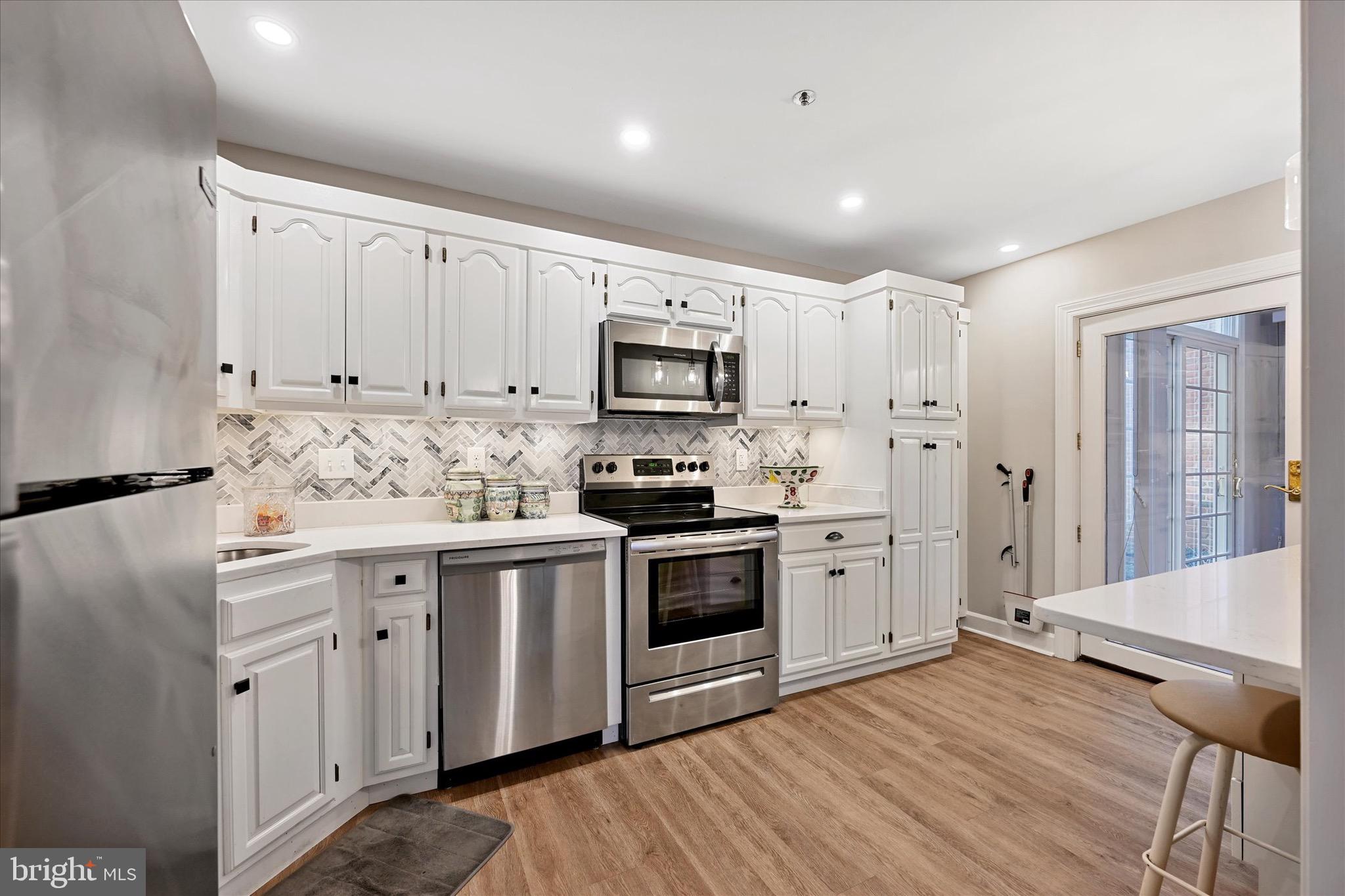 LUTHERVILLE - Residential