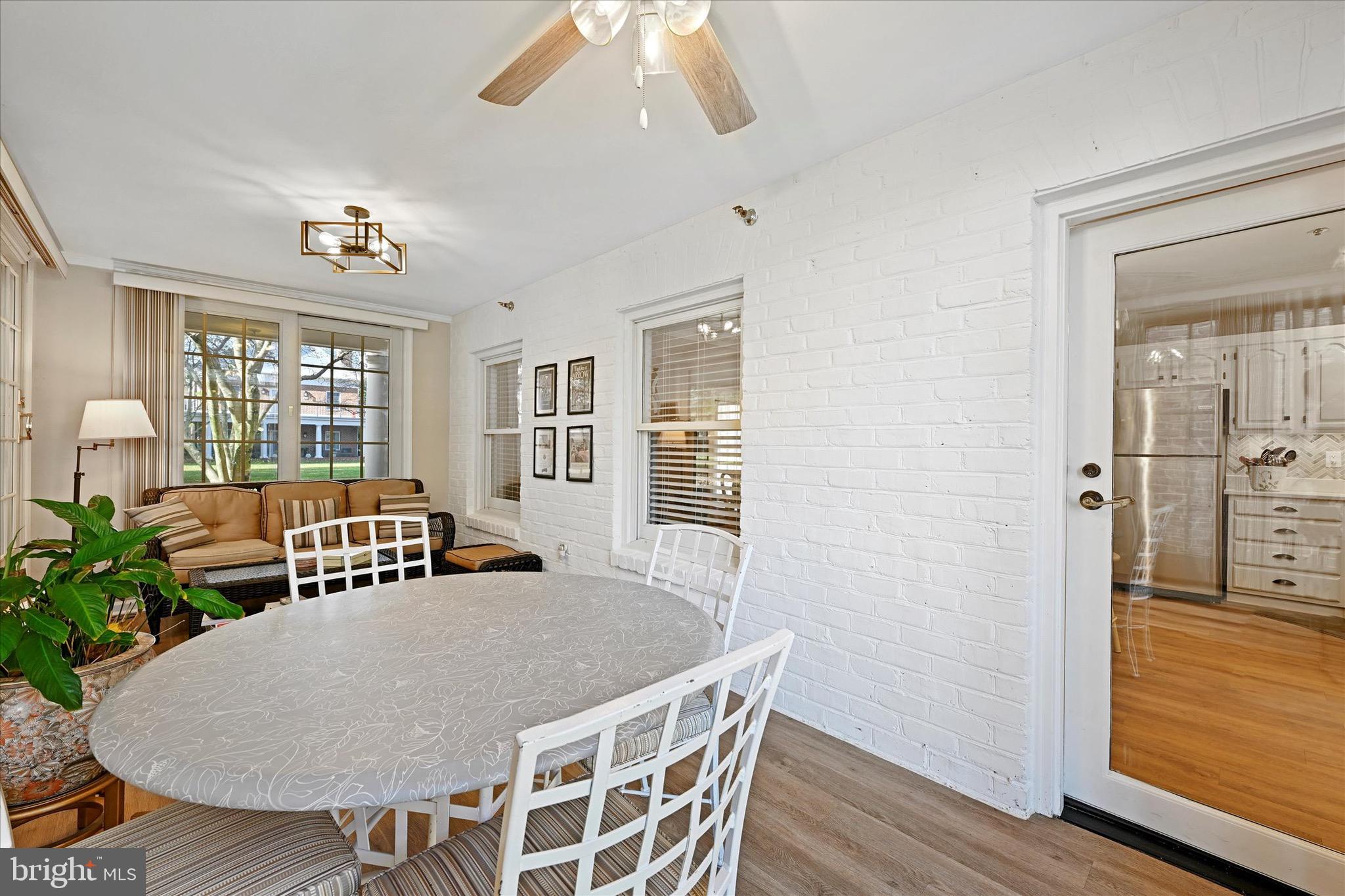 LUTHERVILLE - Residential