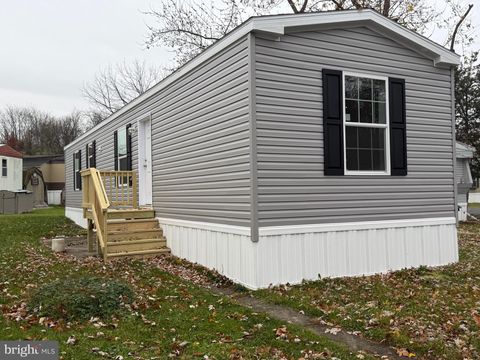 Homes For Sale - 147 Gothier Lane<br/> GRANTVILLE, PA 17028