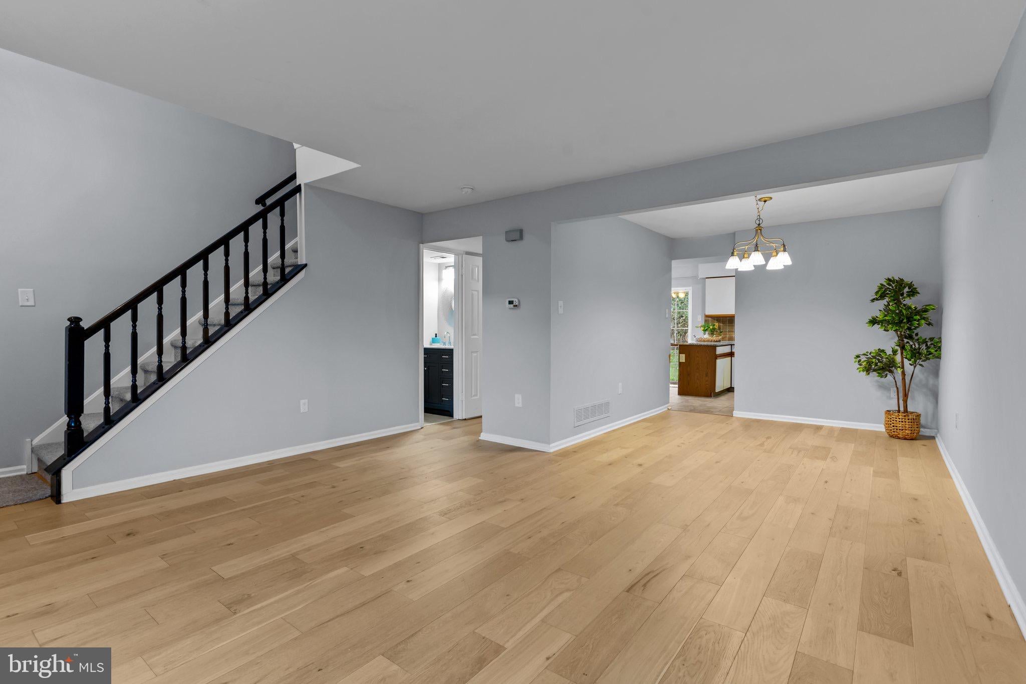 64 LAUREL CIRCLE
