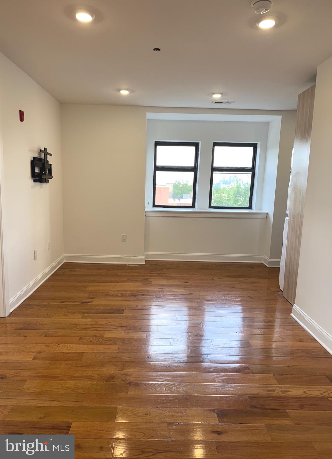 WEST PHILADELPHIA - Residential Lease