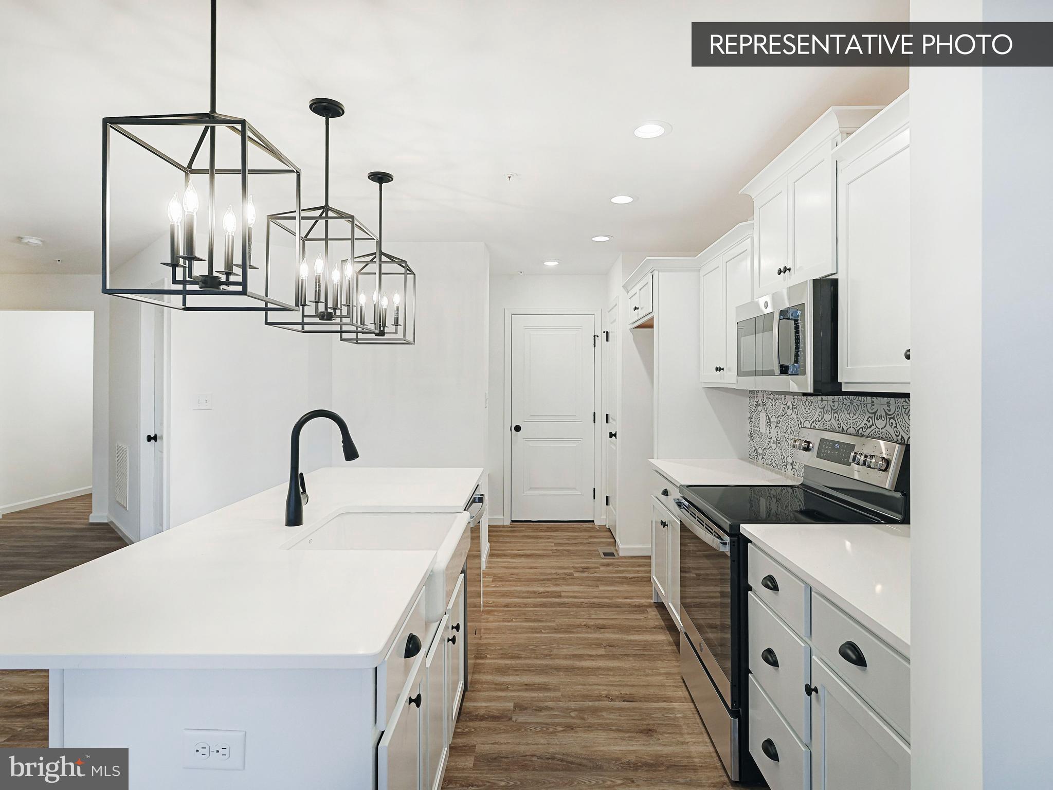 THE TOWNES AT HAMPDEN - Residential