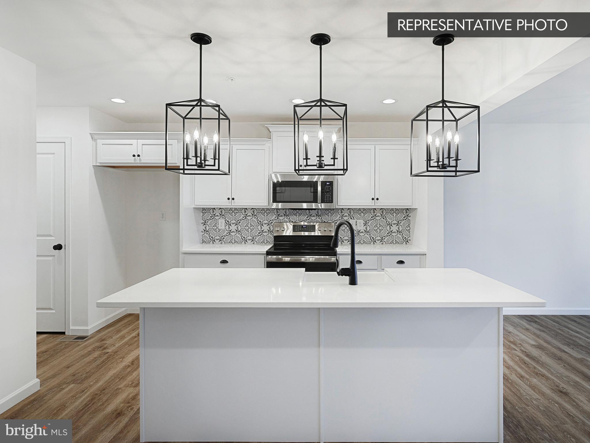 THE TOWNES AT HAMPDEN - Residential