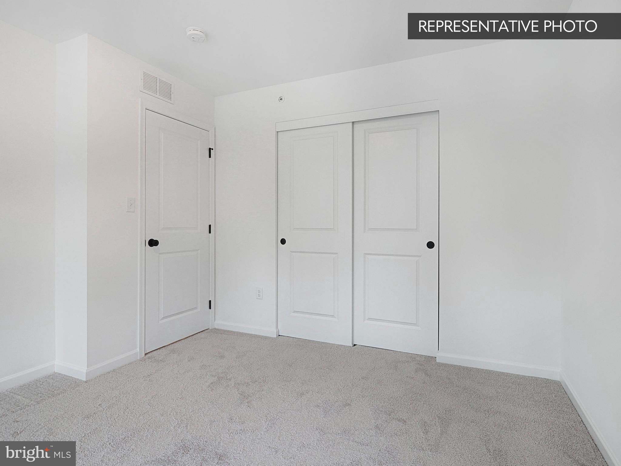 THE TOWNES AT HAMPDEN - Residential