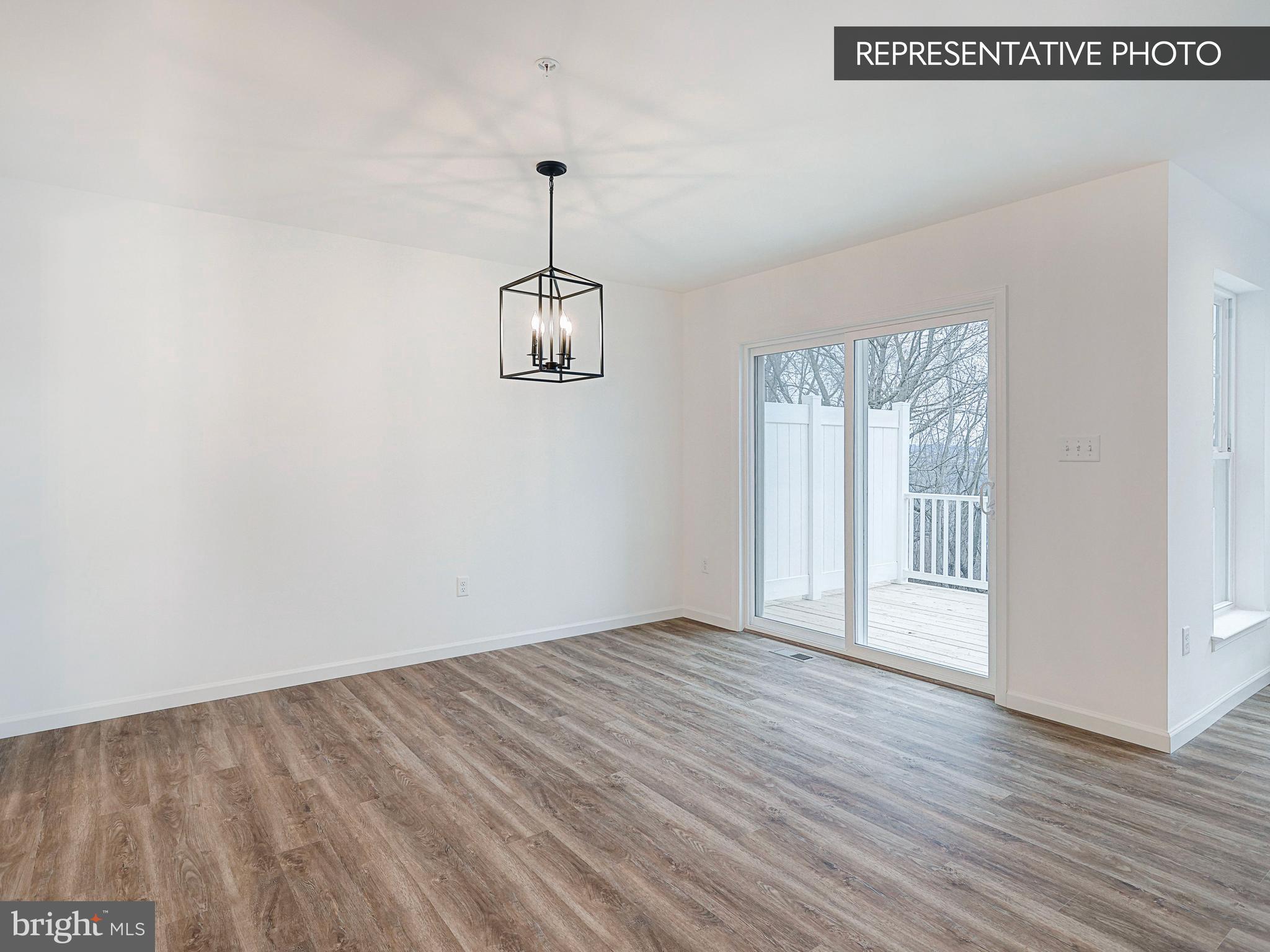 THE TOWNES AT HAMPDEN - Residential